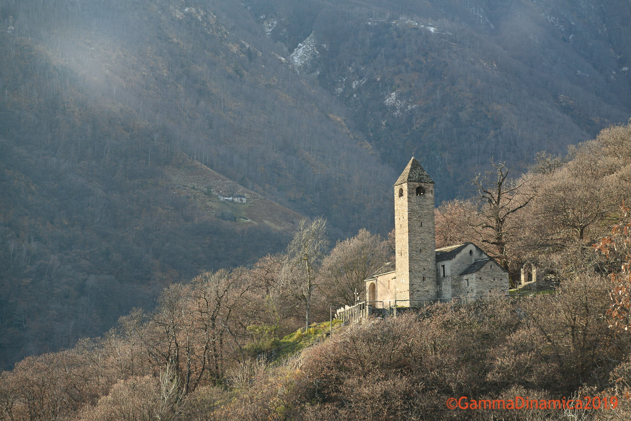 Chiesa di San Bernardo a Monte Carasso (Bellinzona)