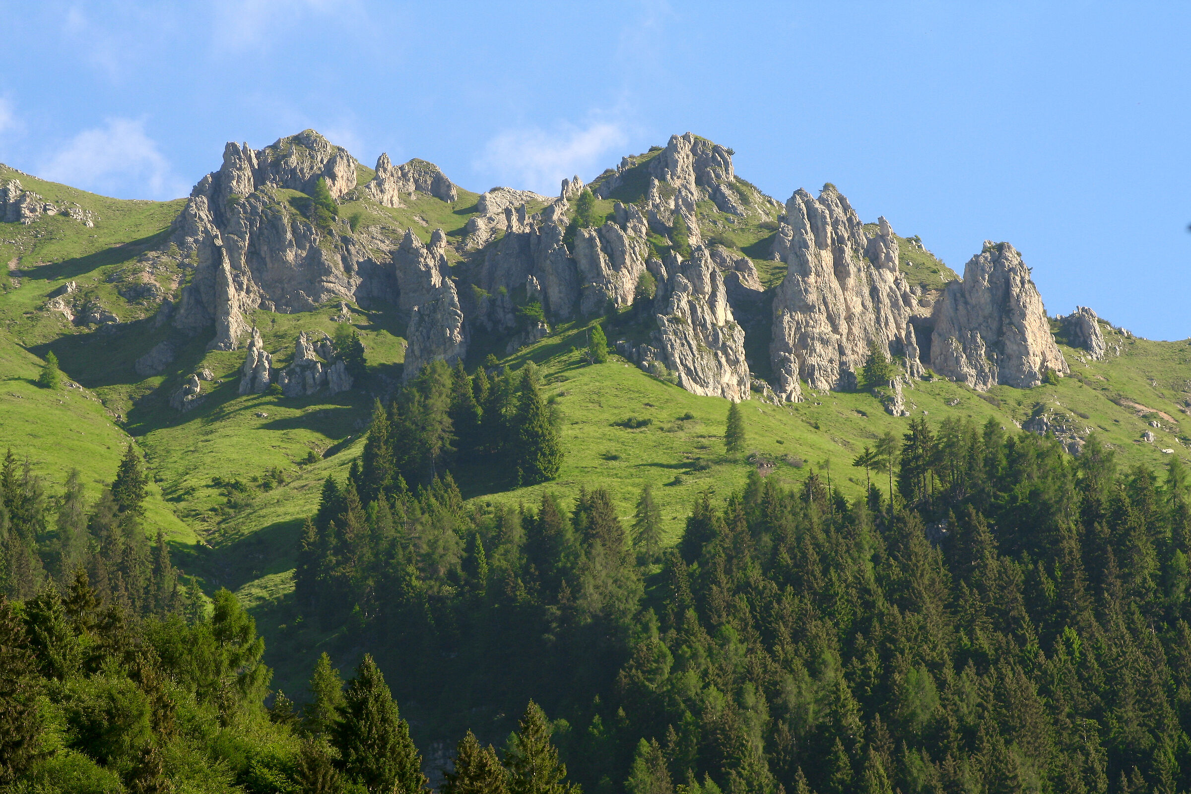Bondone_Roncone_Sella Giudicarie Valley