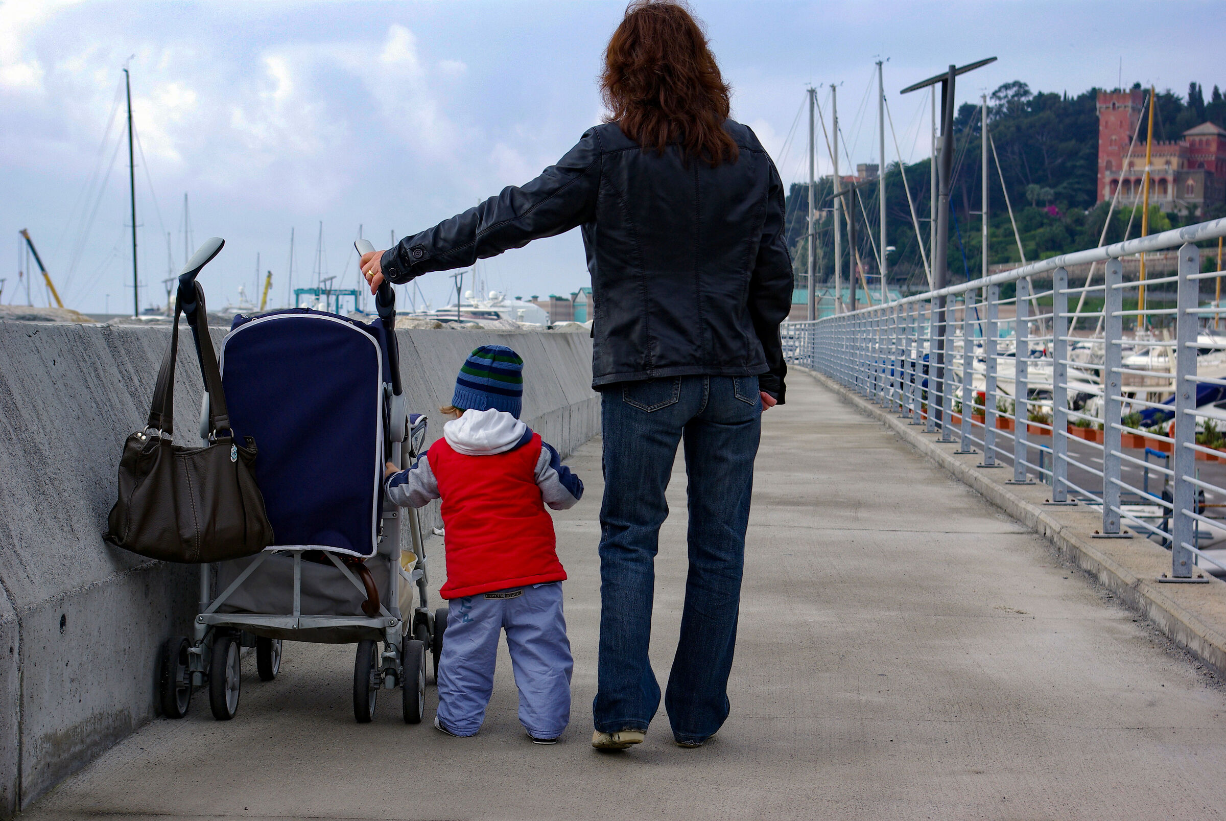 I'm going to help you, Grandma.