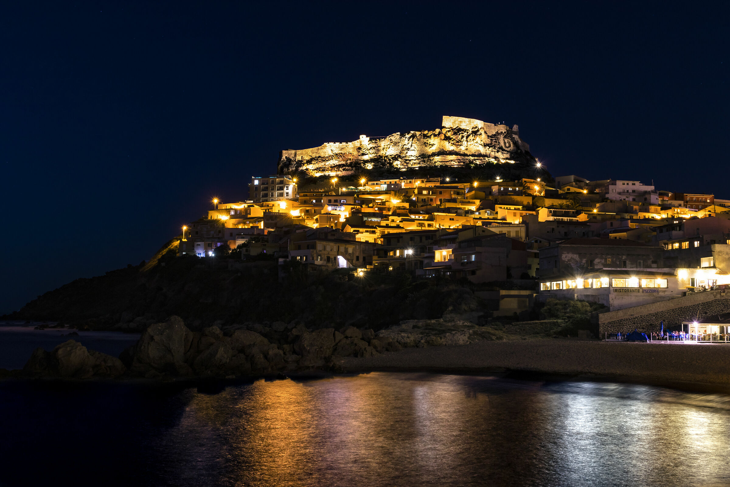 Castelsardo (ss) by night