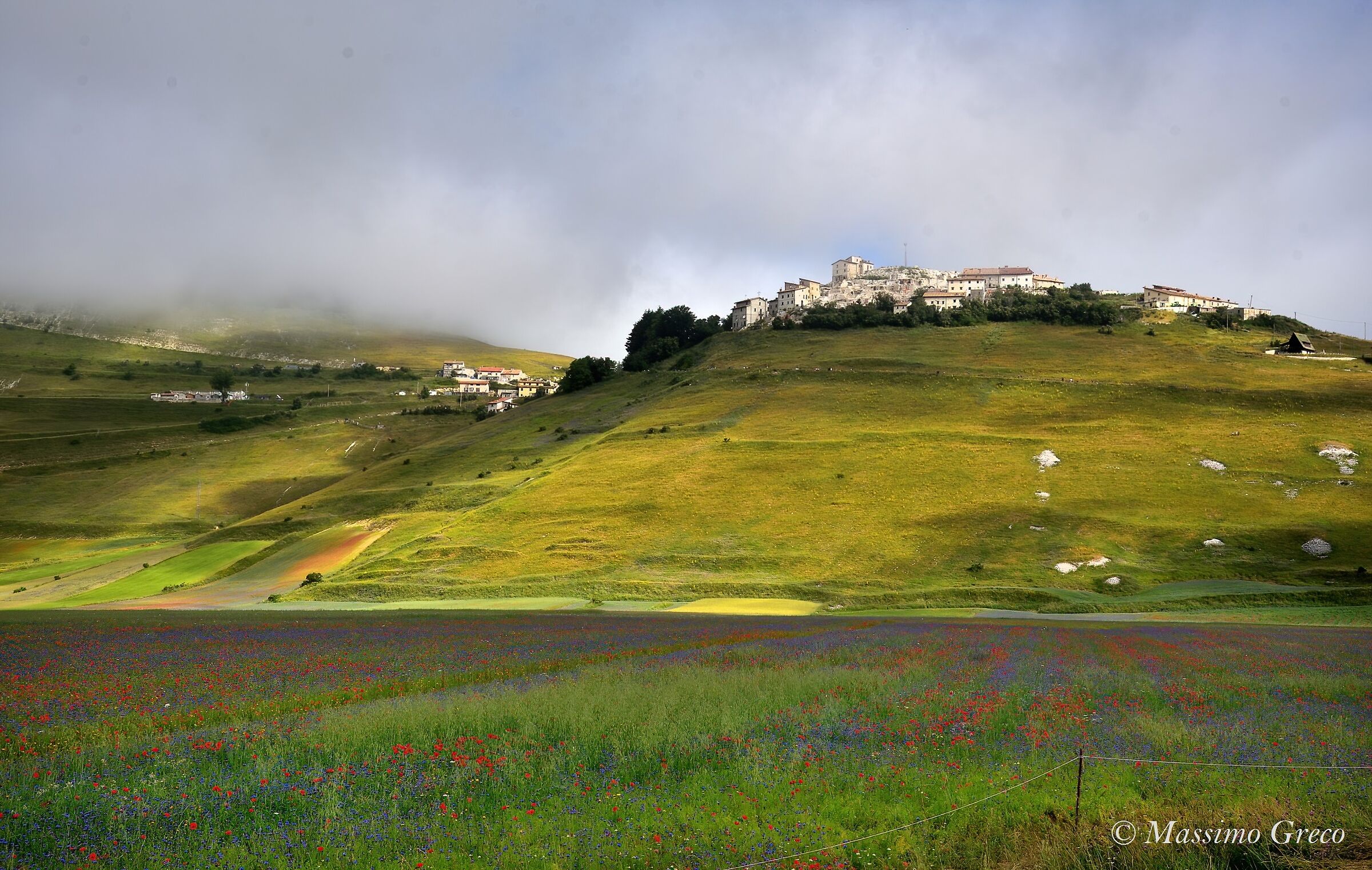 The morning fog over Castelluccio di Norcia
