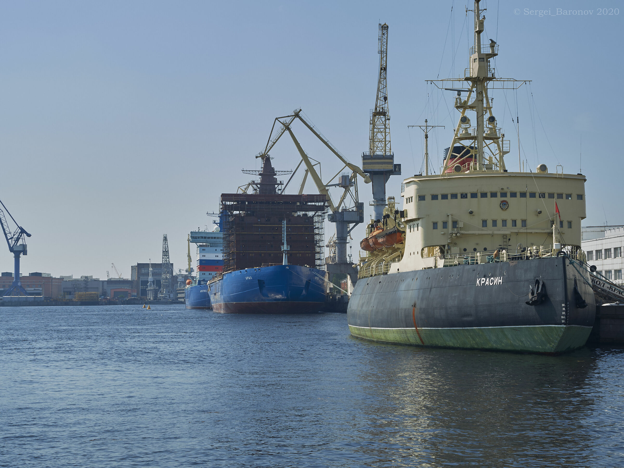 Briciole, (rompighiaccio)