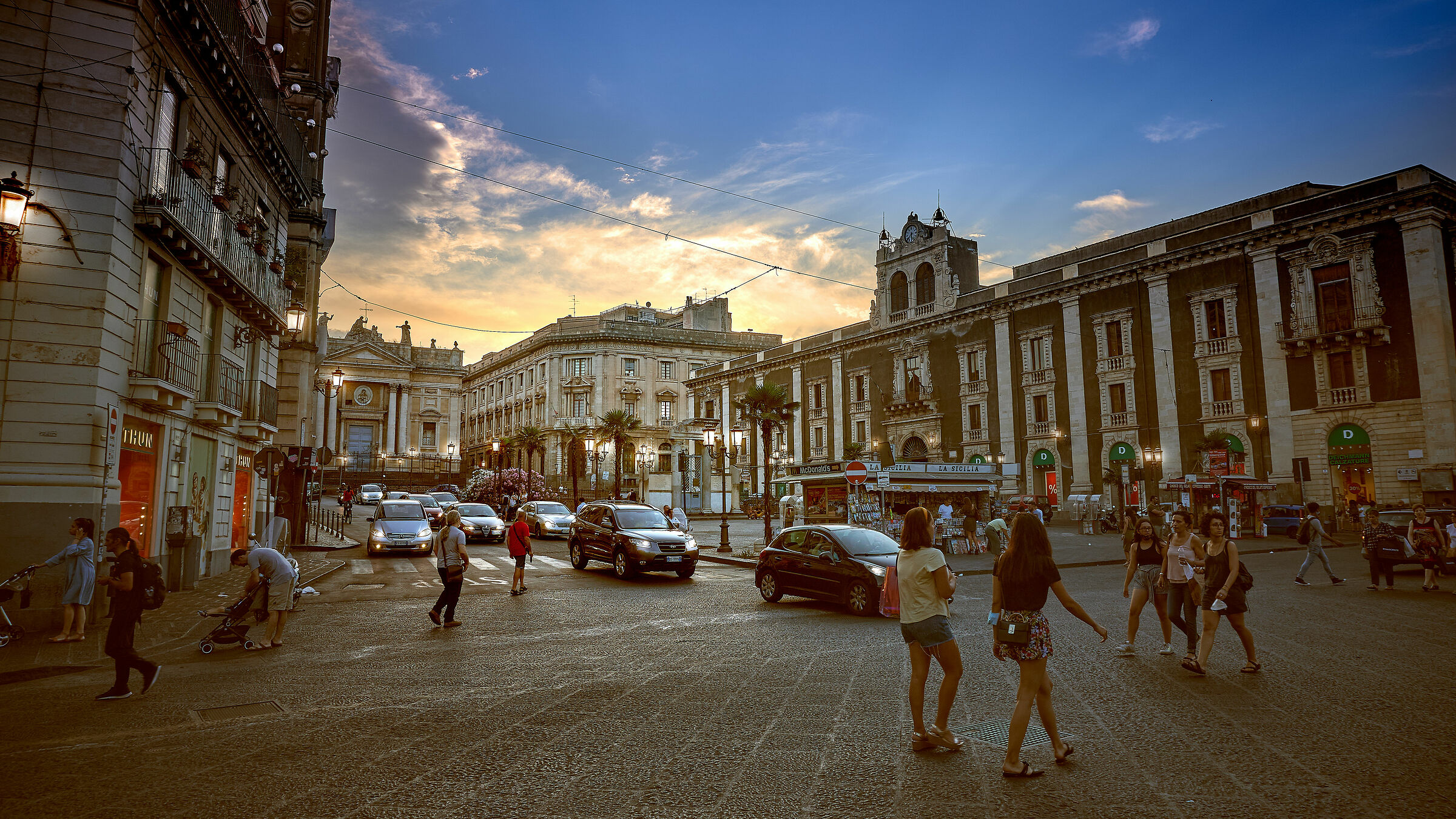Tramonto a Catania