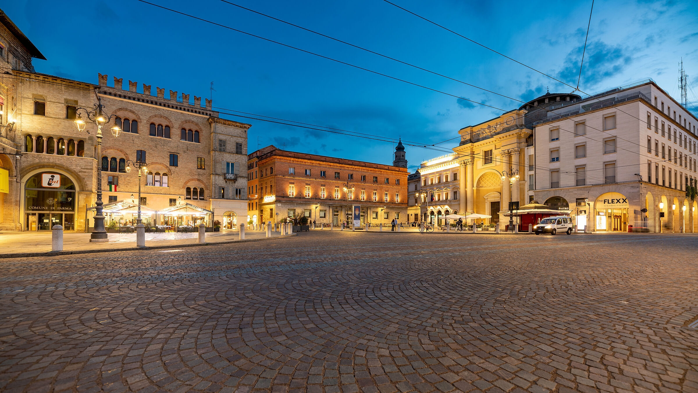 Scorcio Piazza Garibaldi Parma