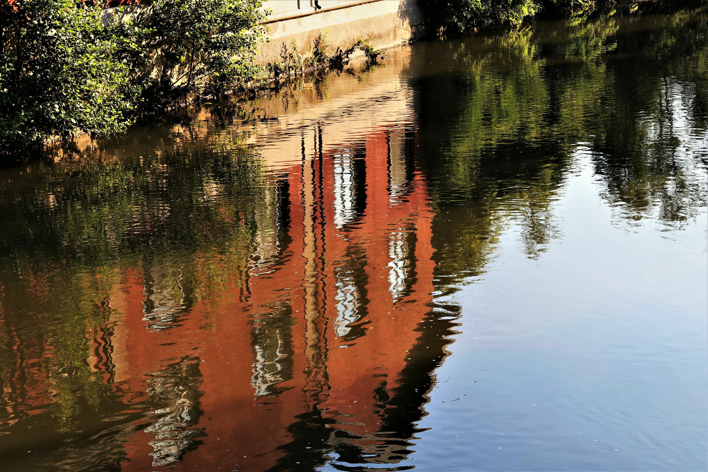 " Riflessi nel Lambro"