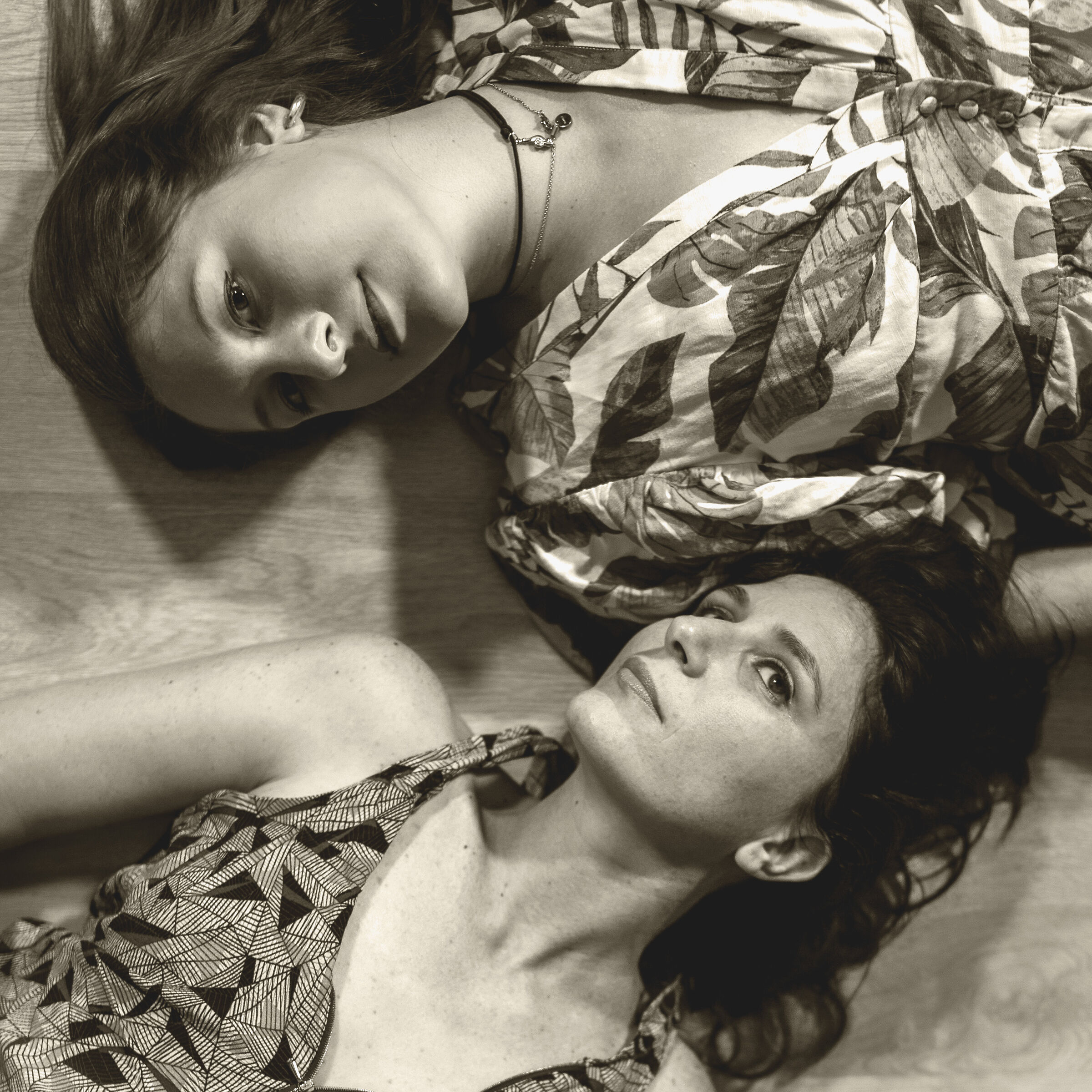 Sara and Giulia3