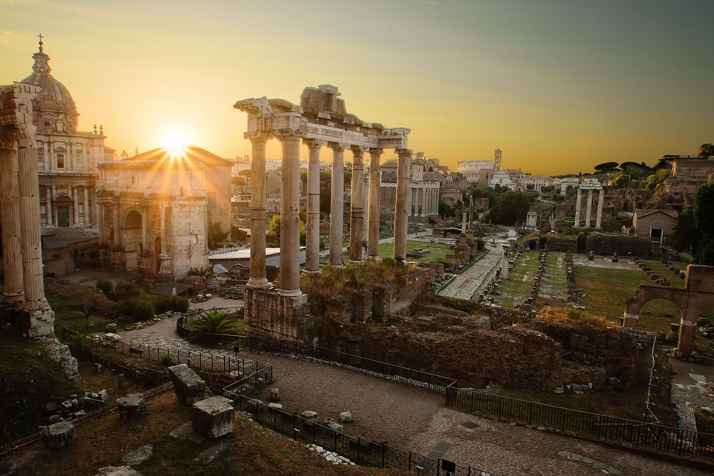 Sunrise at the Imperial Forums
