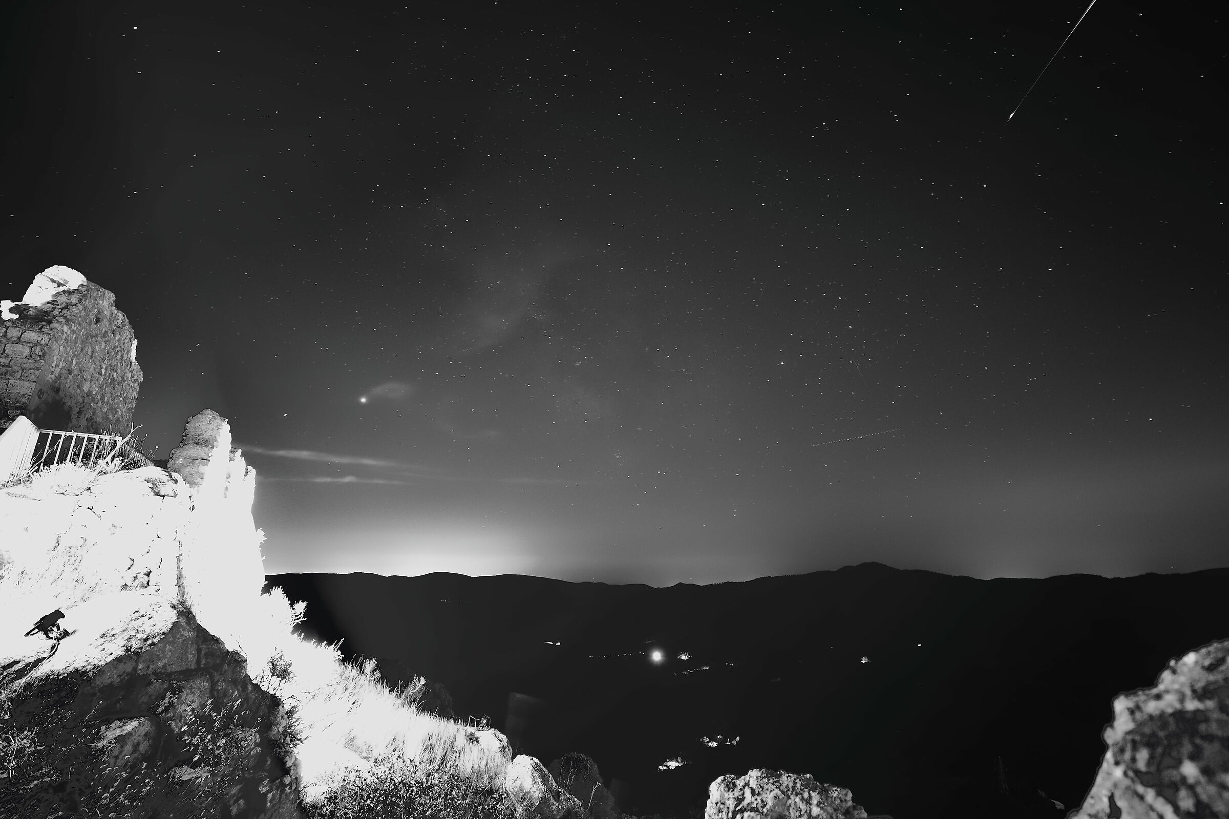 Three hours of waiting then passes something, who can give m...