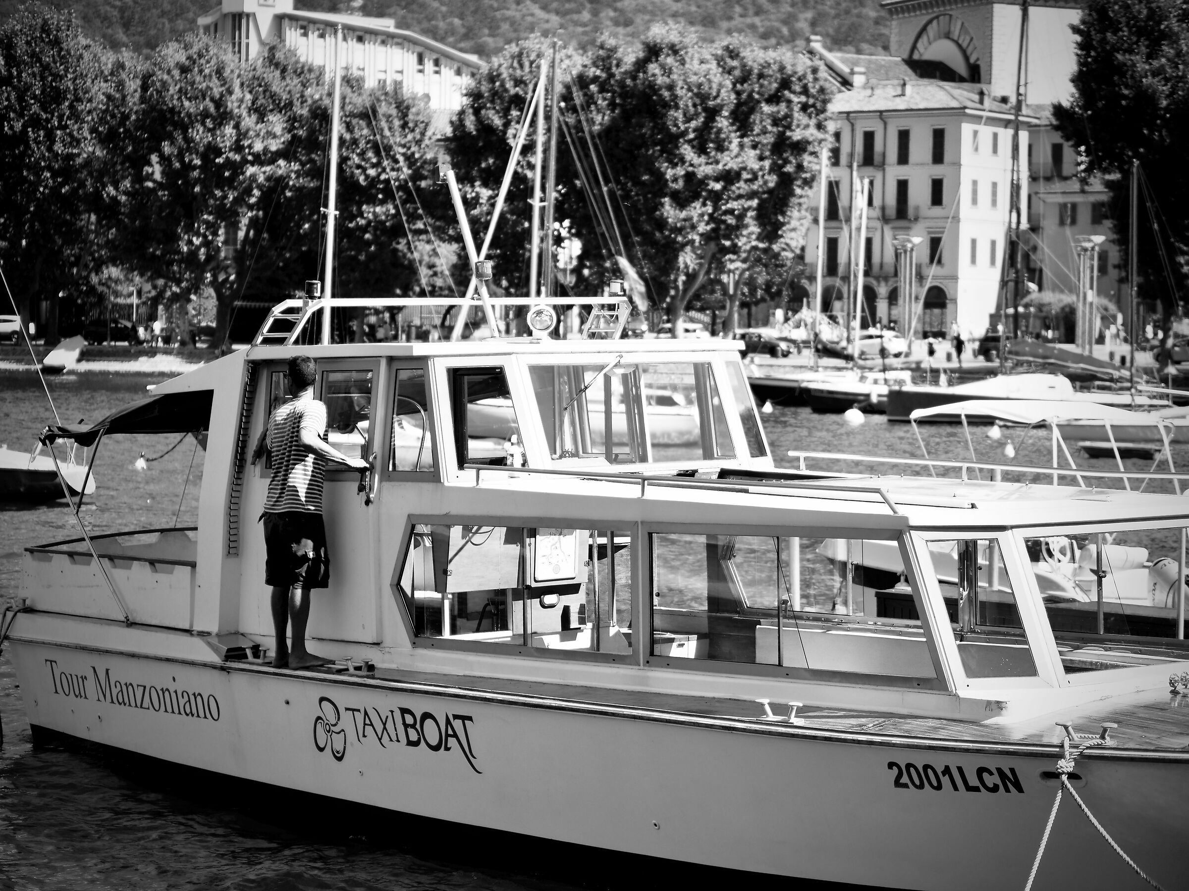 Snapshots on the Lecco branch