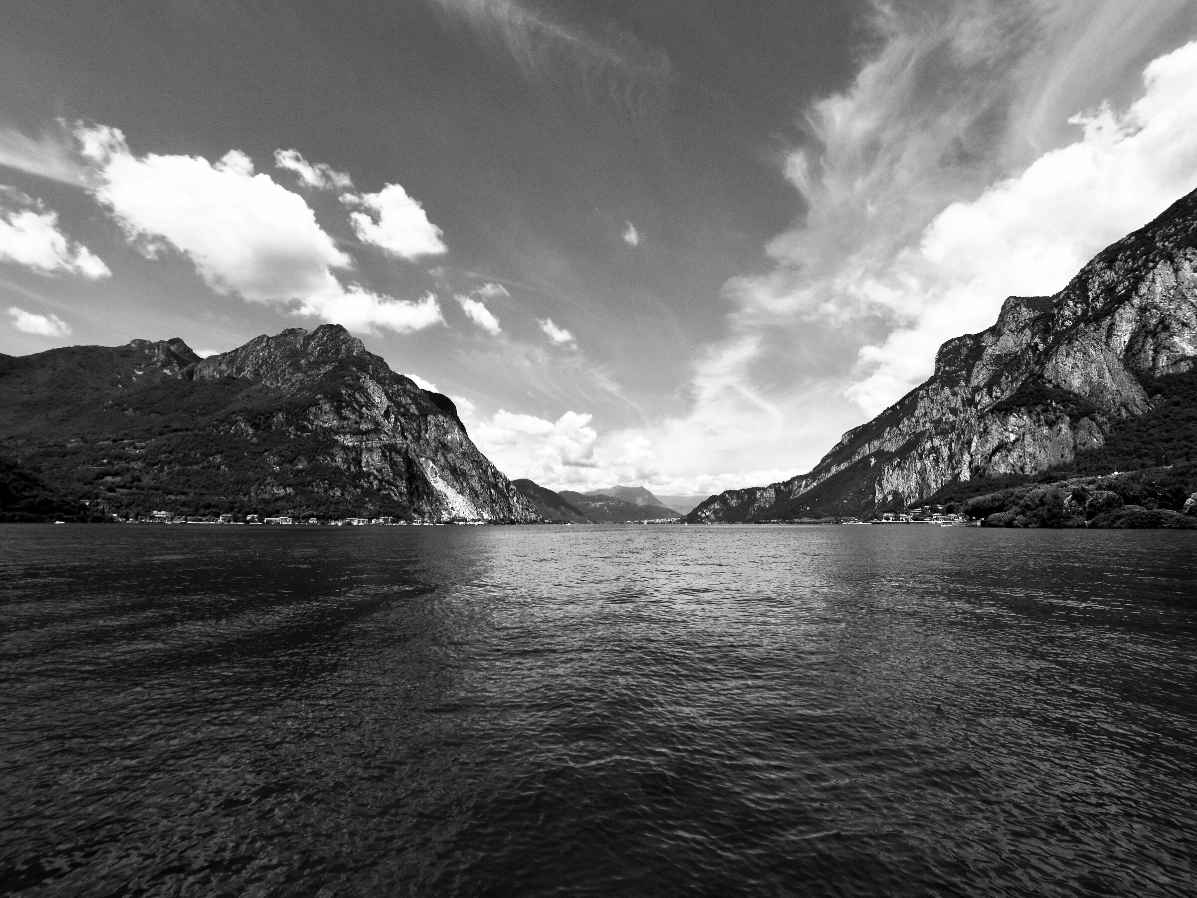 Snapshots on the Lecco branch 6