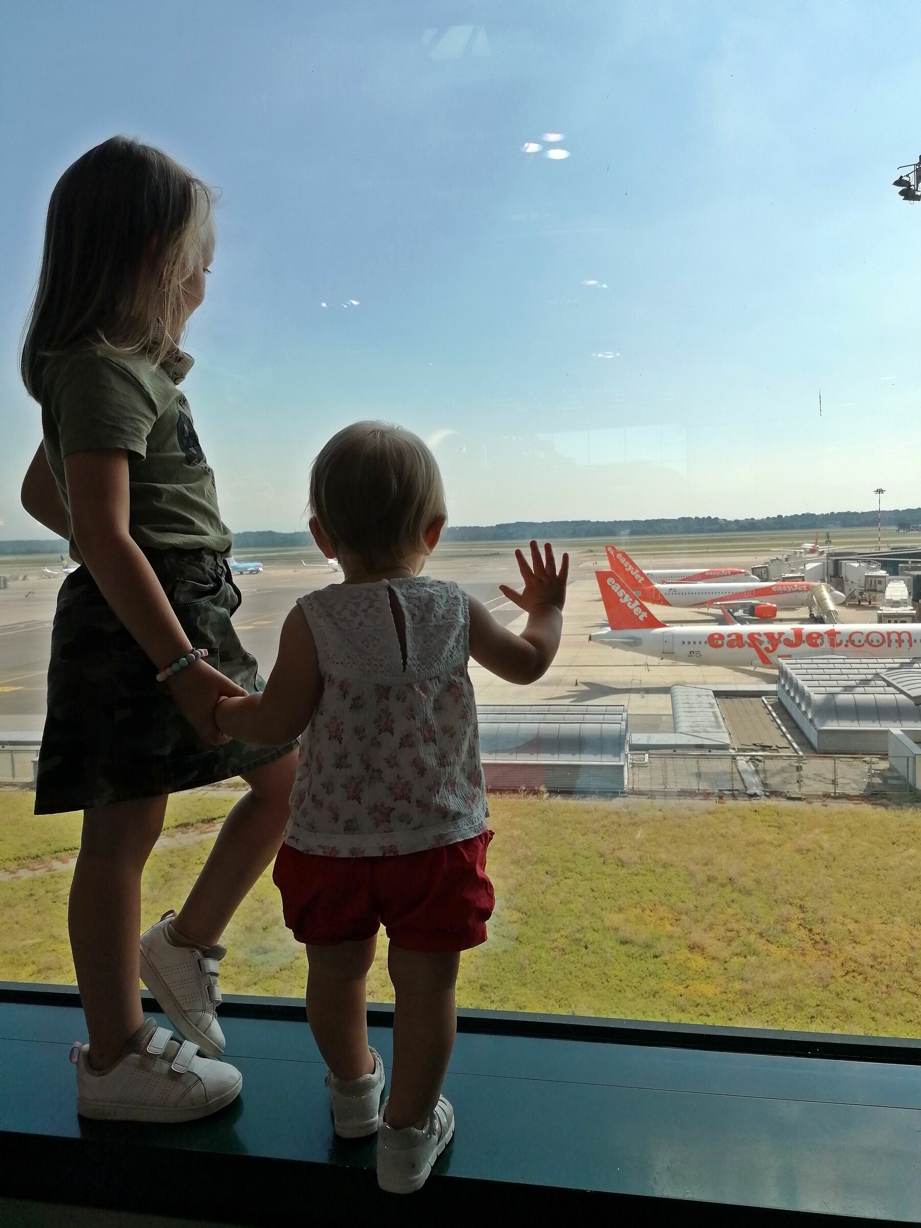 Sorellanza around the world