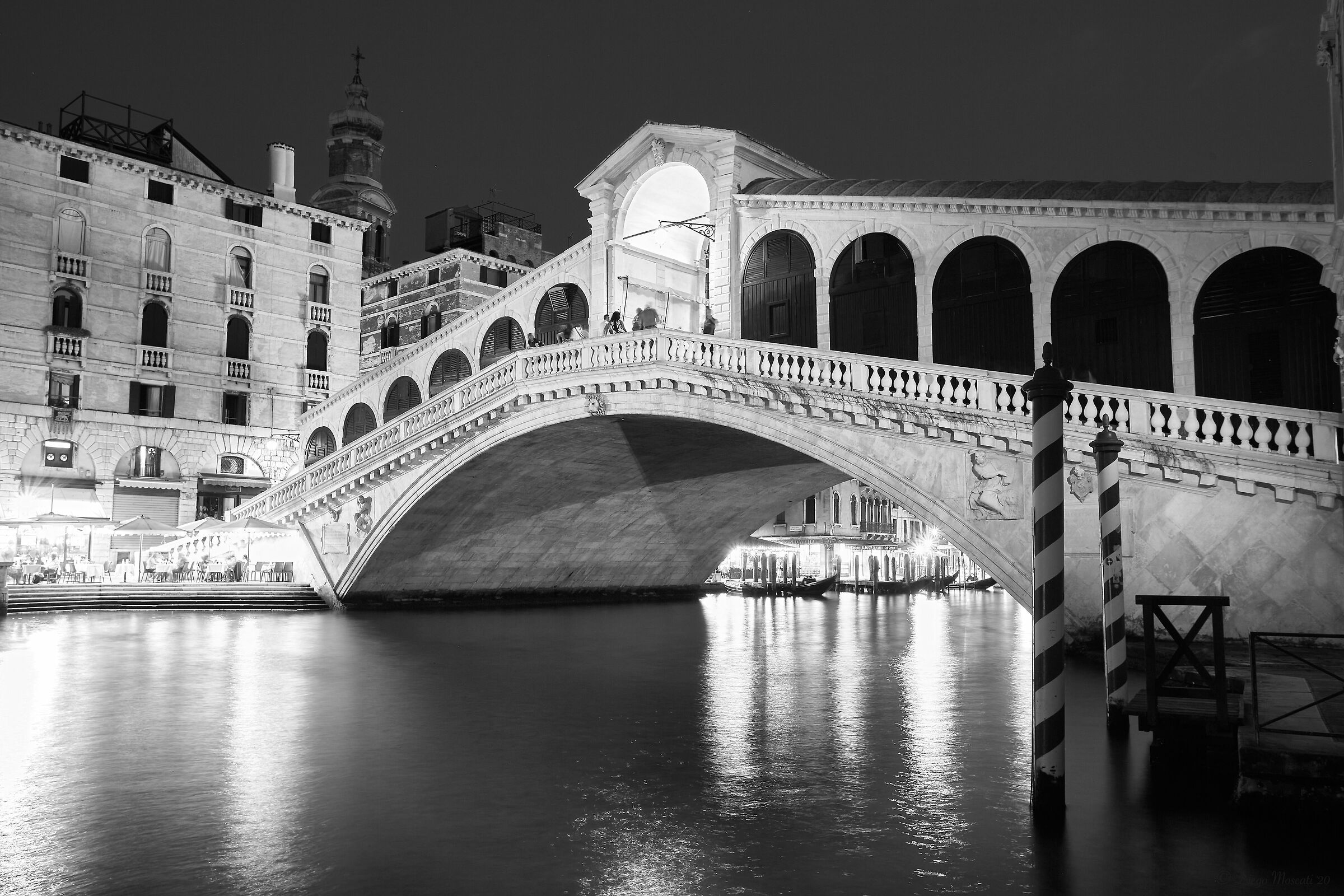 Rialto by night