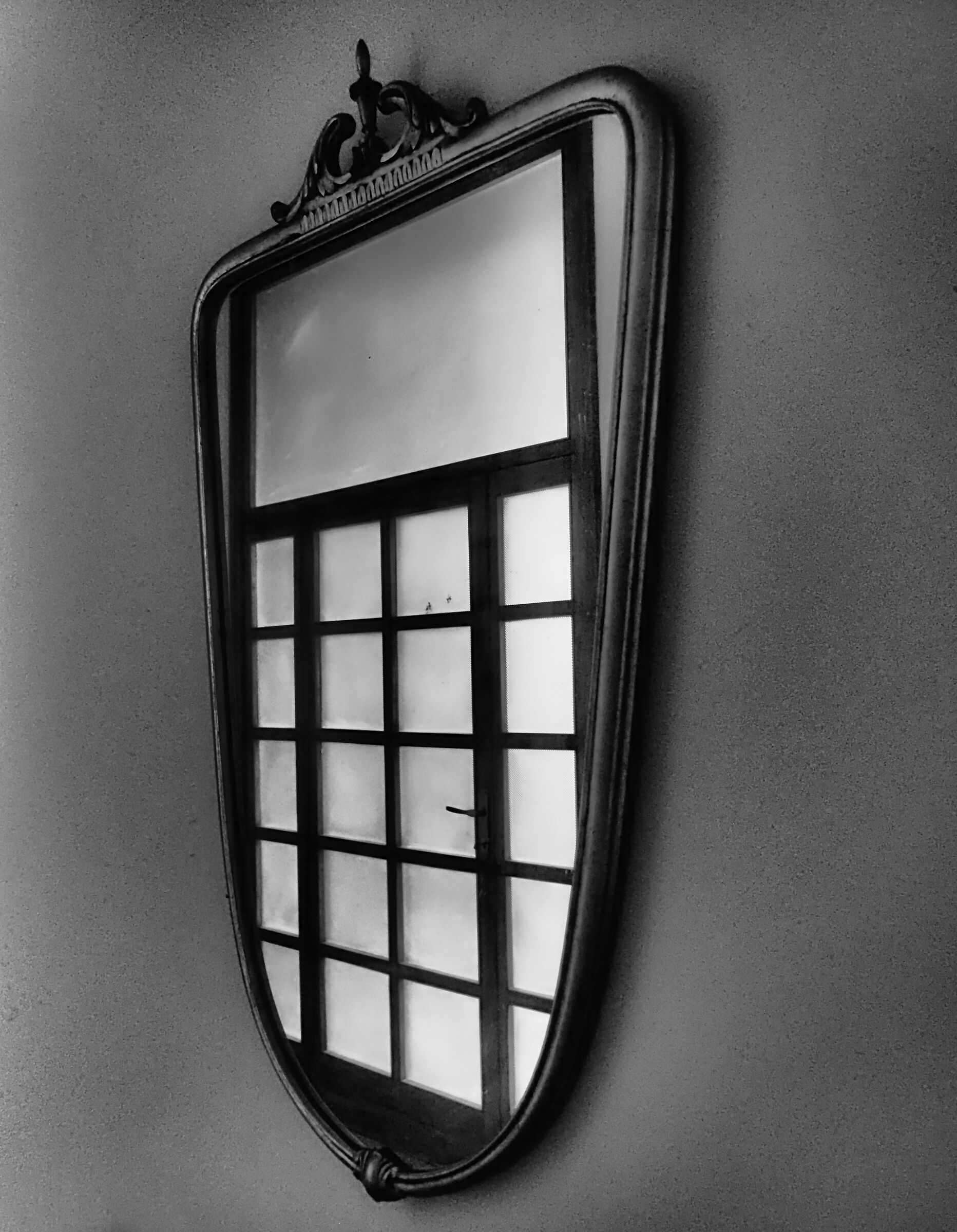 Specchio delle sue brame