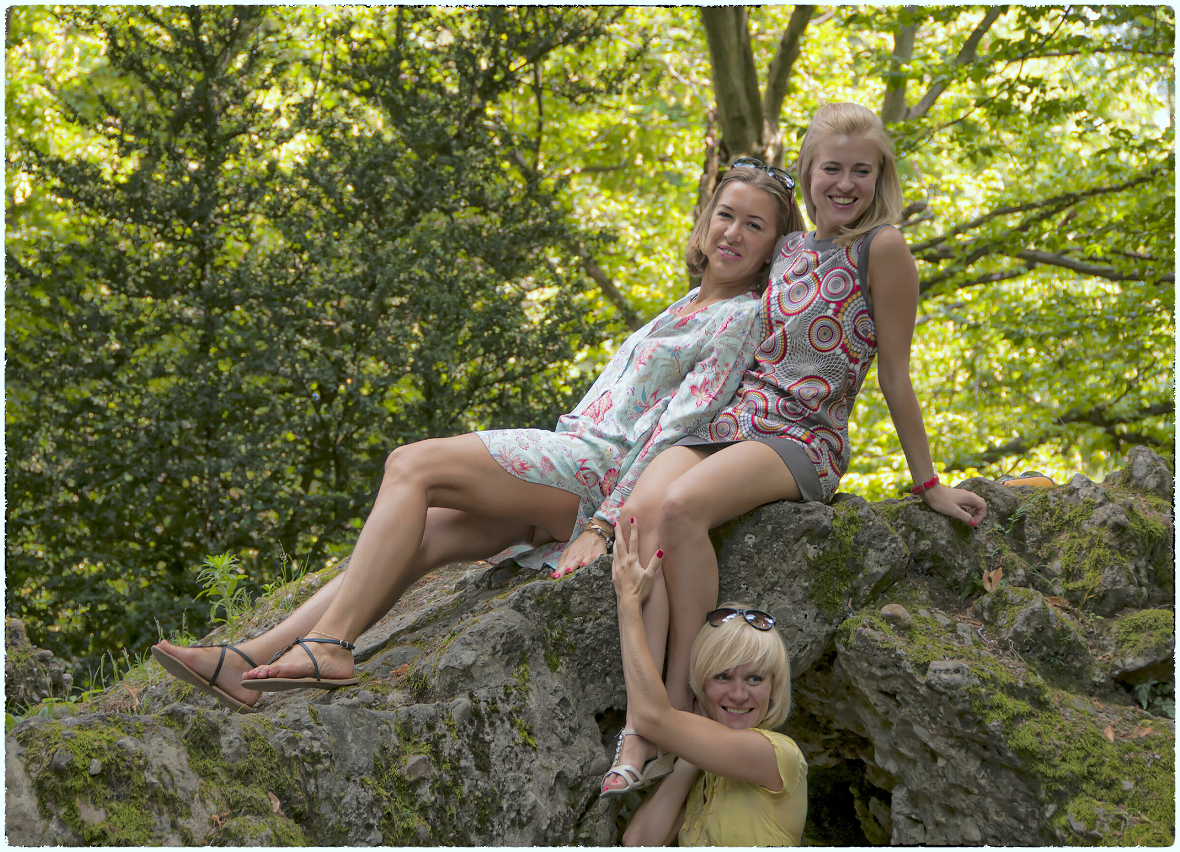 Three is megl' che one