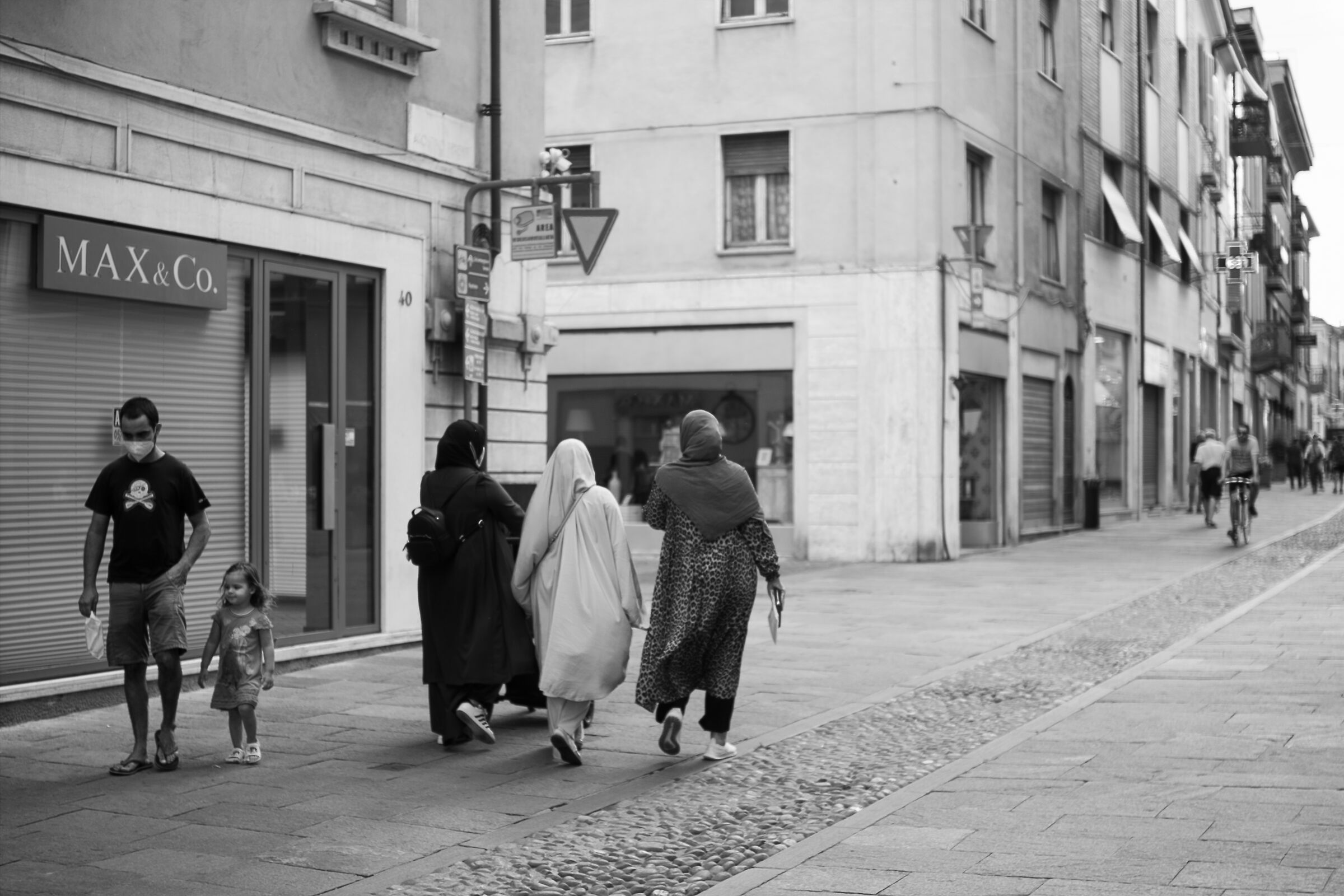 Con una certa leggerezza