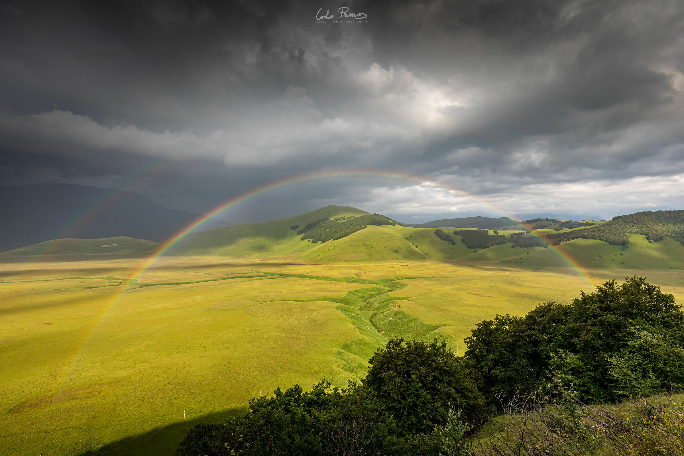 Arcobaleno sull'altopiano di Castelluccio di Norcia