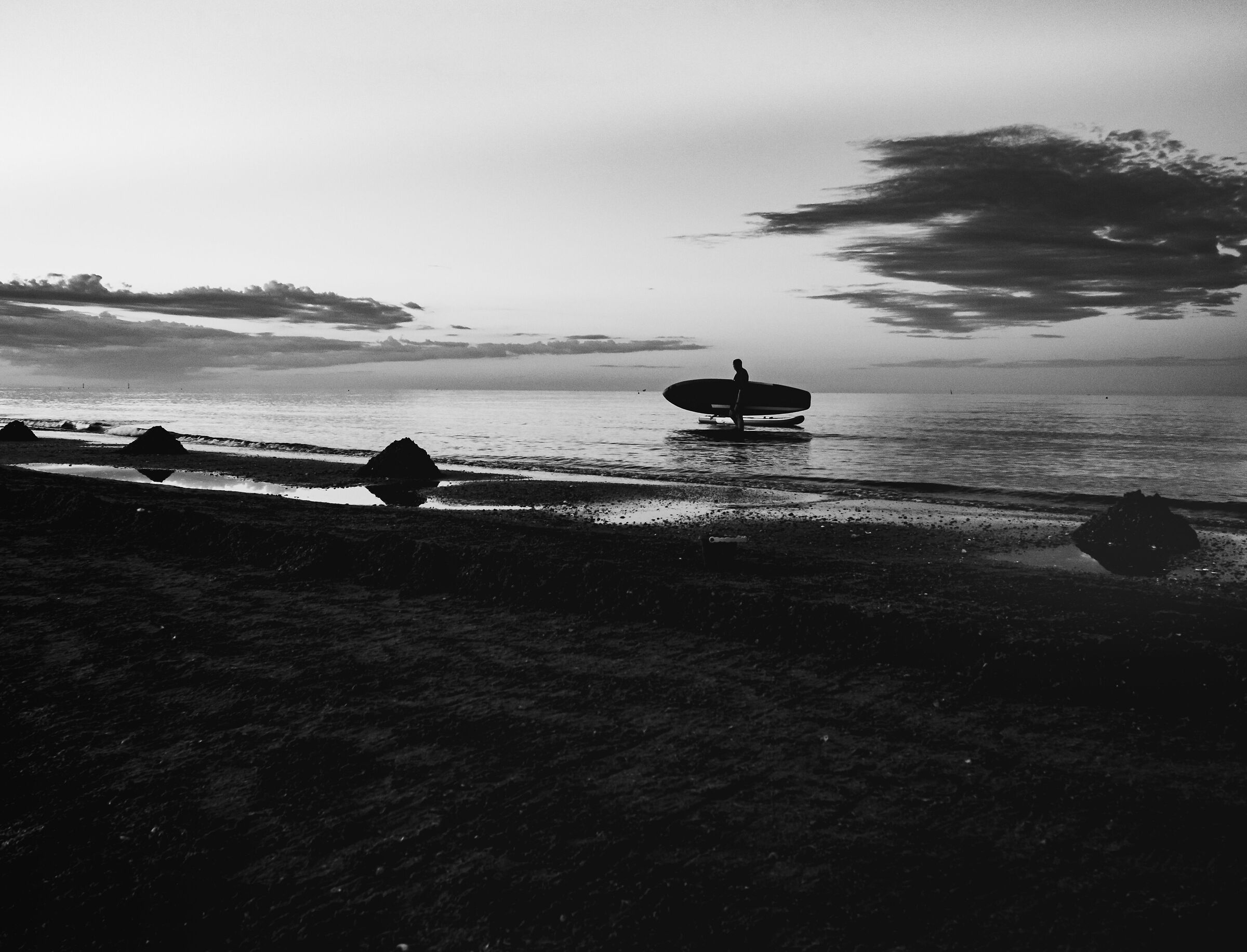 One with the board and the horizon