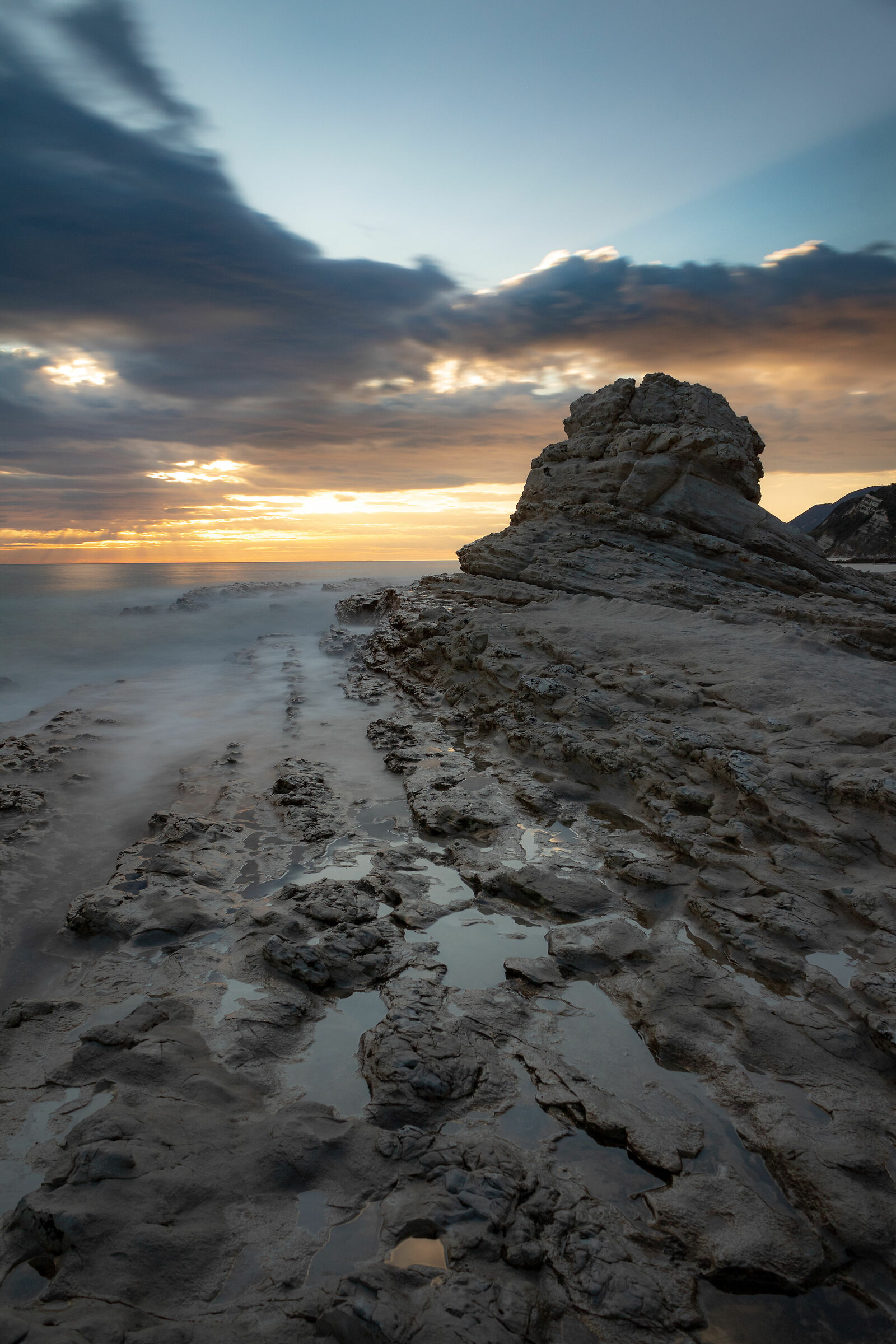 Alba al Passetto di Ancona