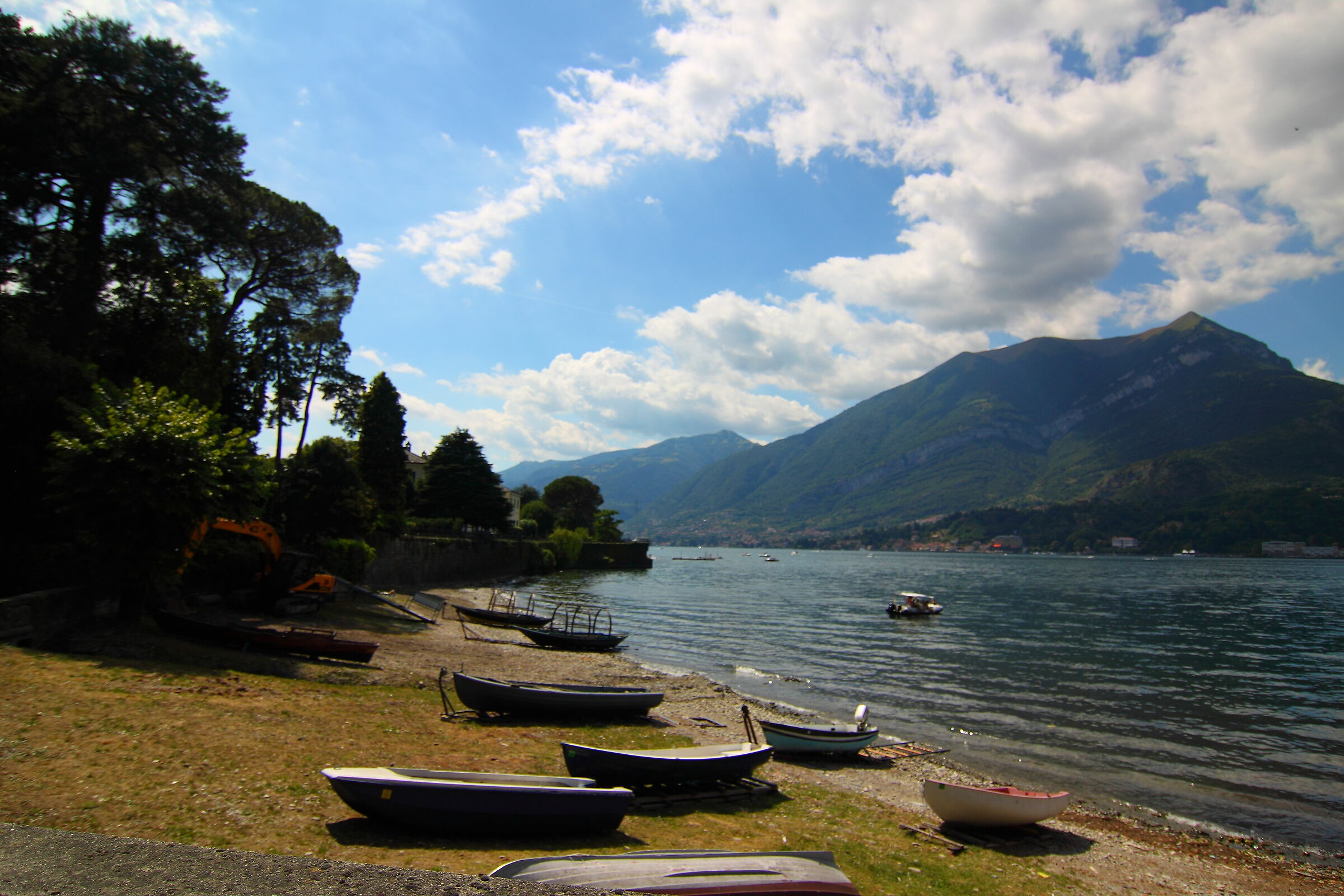 lungo lago Bellagio
