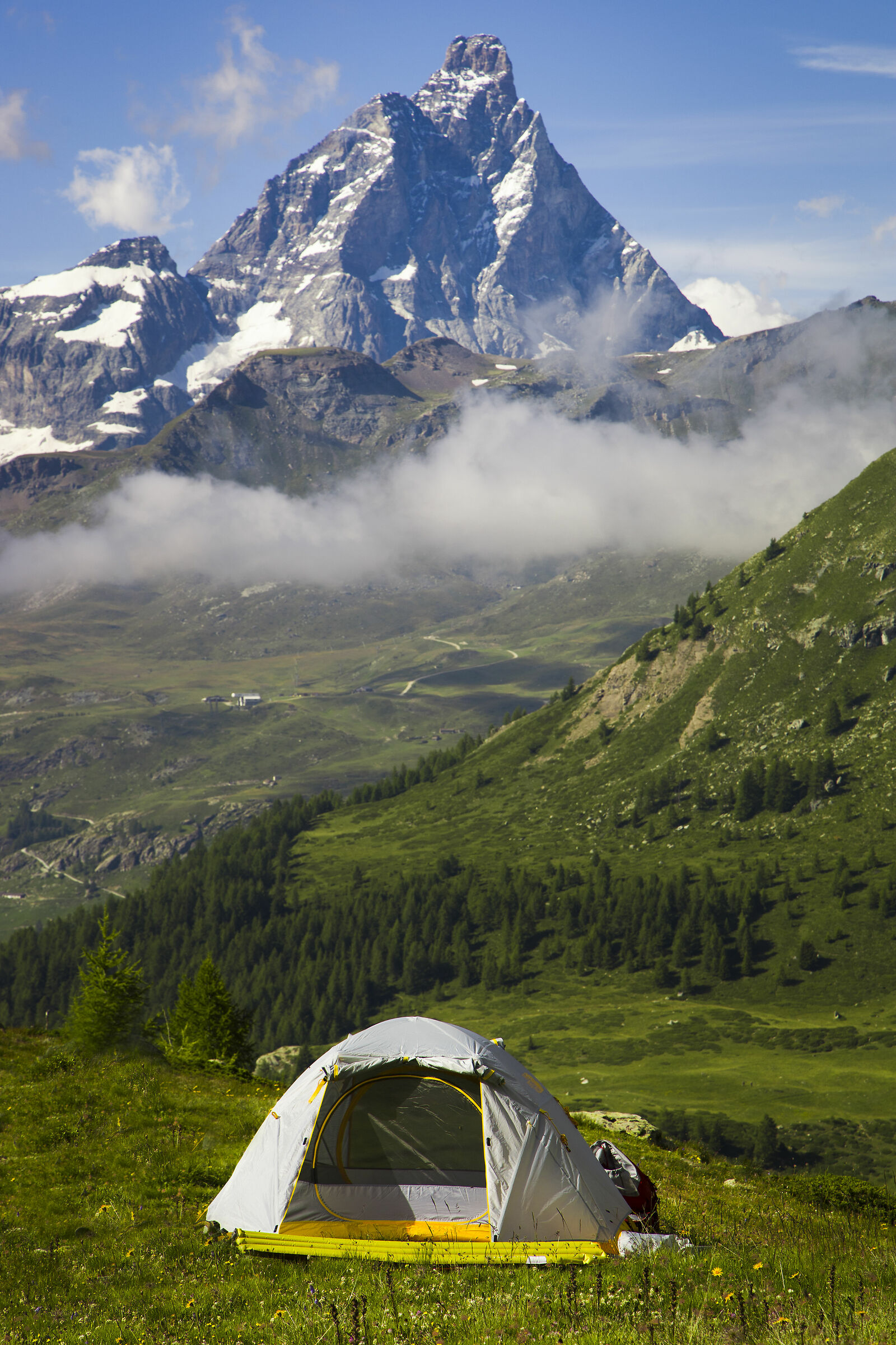 The tent and the Matterhorn