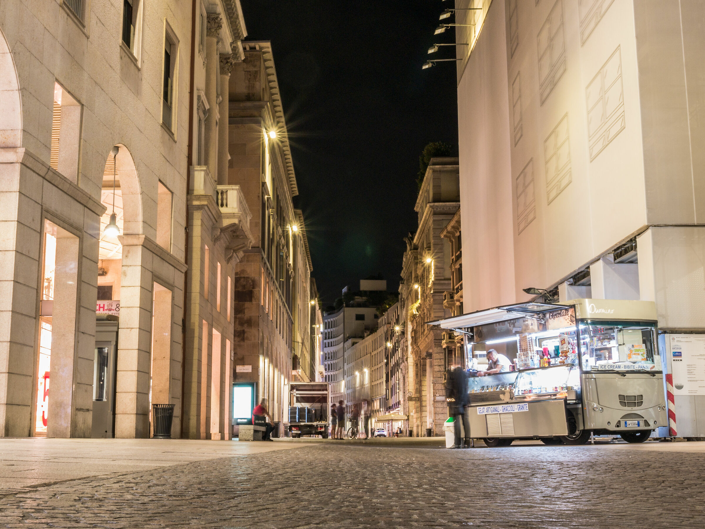 Vittorio Emanuele Course - Milan