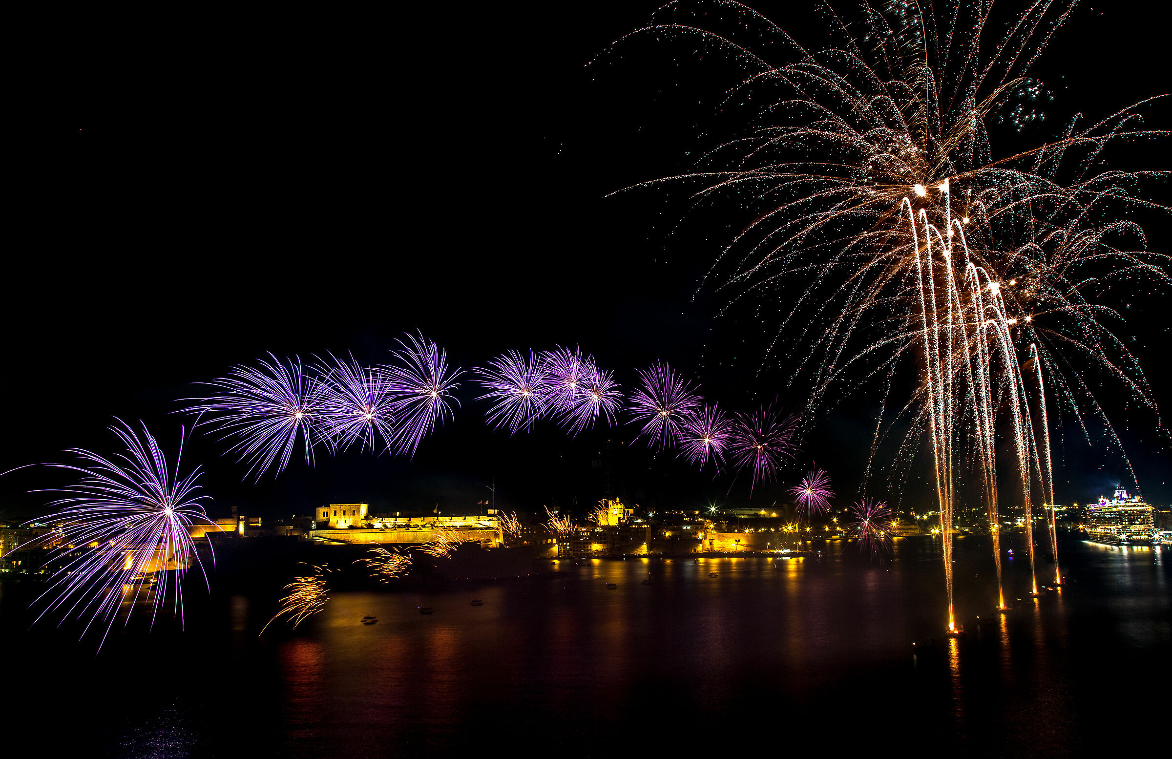 World Fireworks World