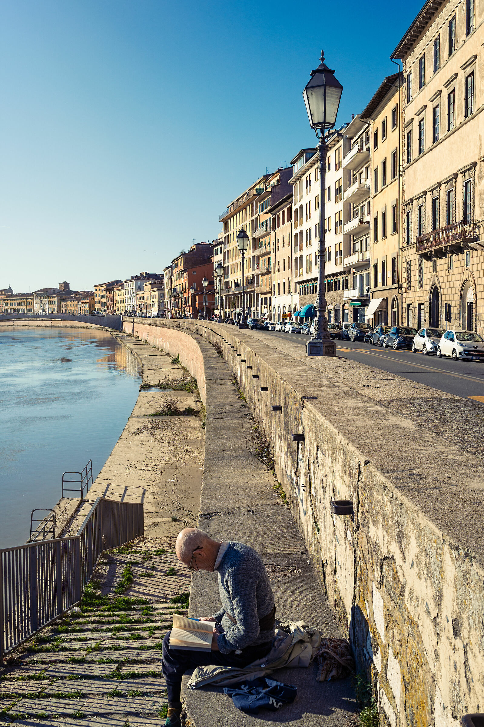 Leggere sul fiume -Pisa lungo Arno - 2015