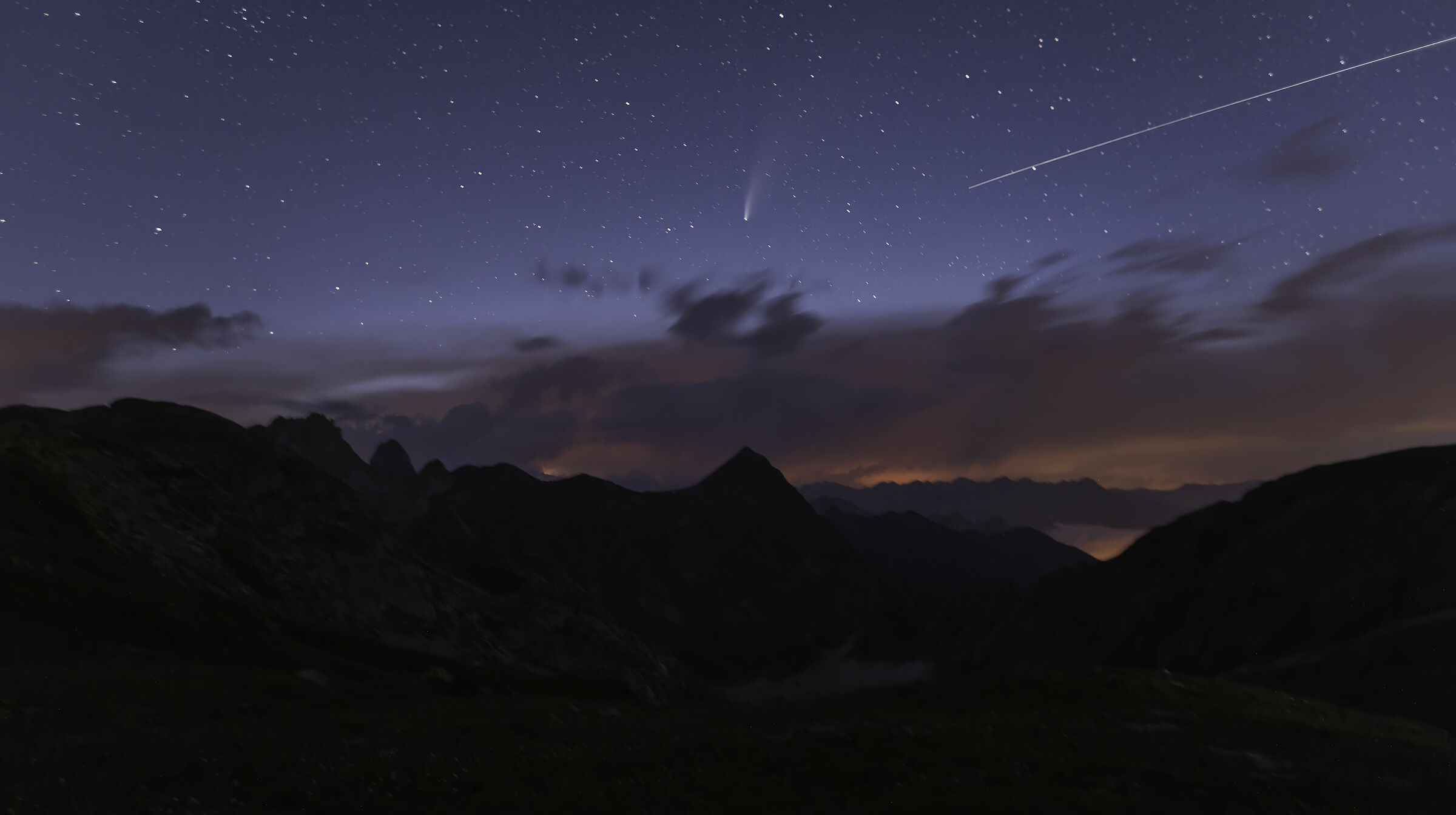 comet and international station
