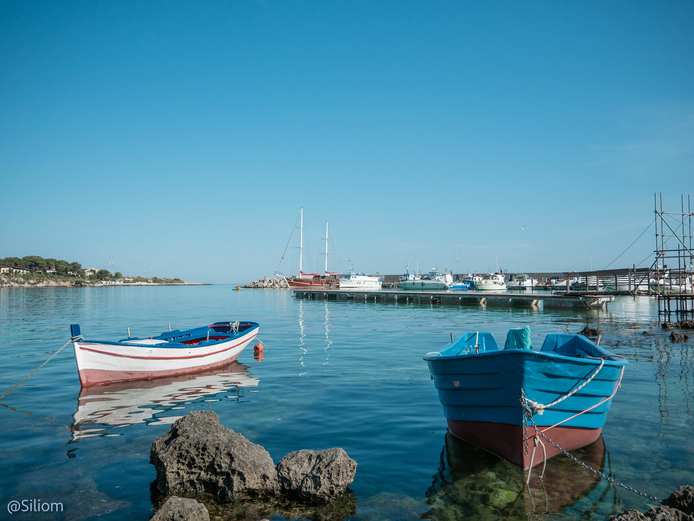 Lontane da tutto (Sferracavallo-PA)