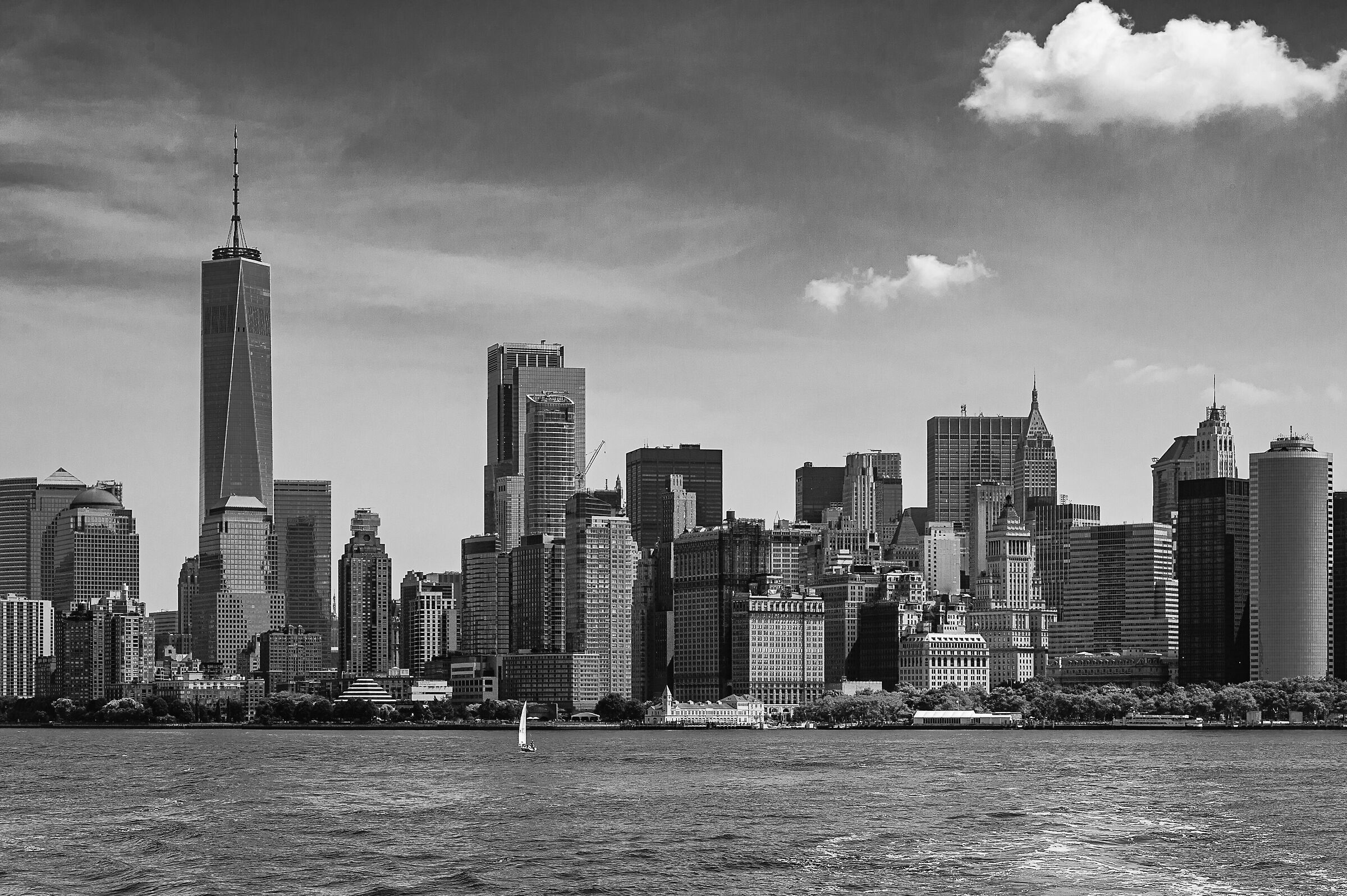 Big apple in B&W