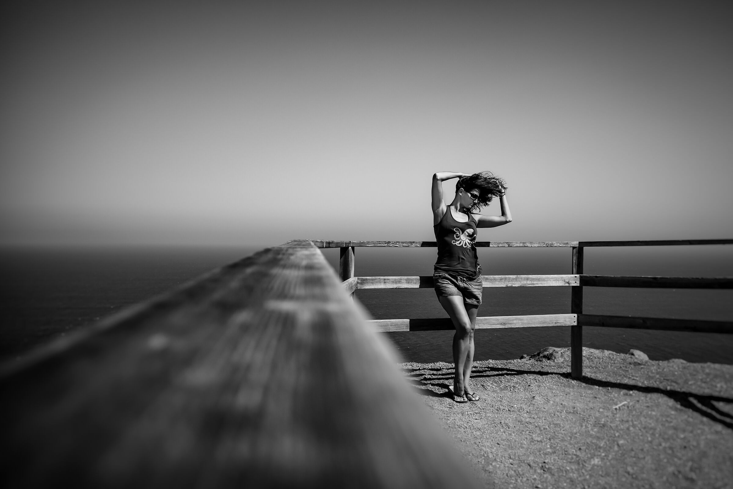 A balustrade and the wind