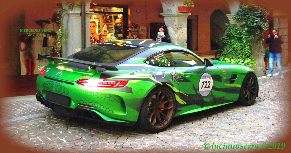 Mercedes Benz AMG GT R - 2017