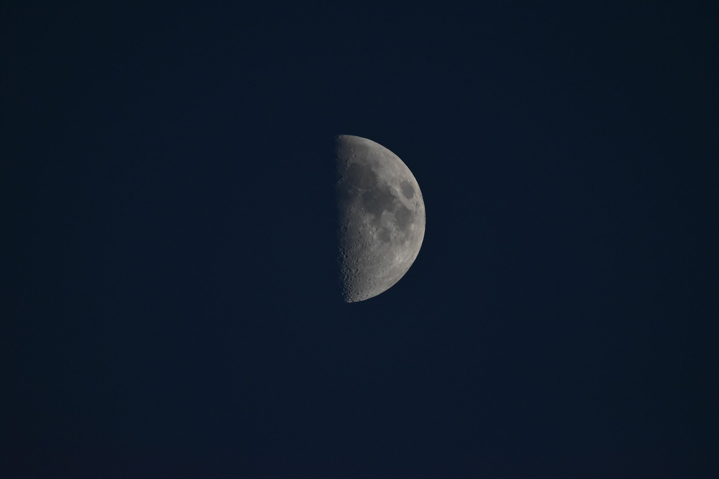 Moon, New10