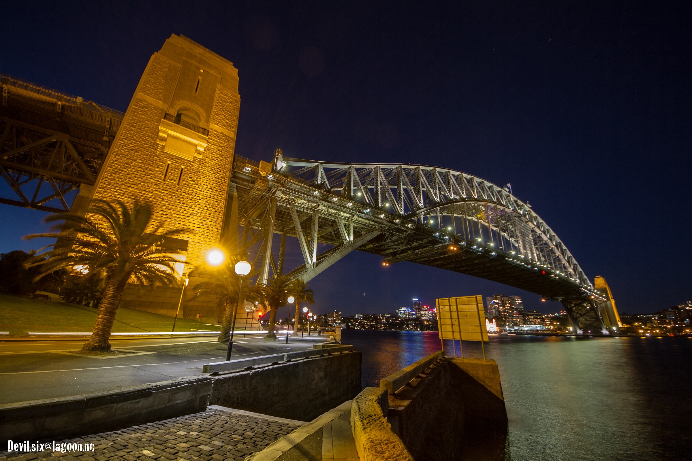 Sydney bridge
