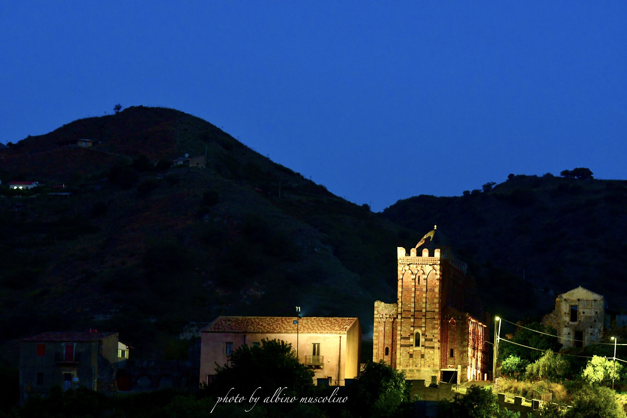 la basilica dei Ss. Pietro e Paolo d'Agrò