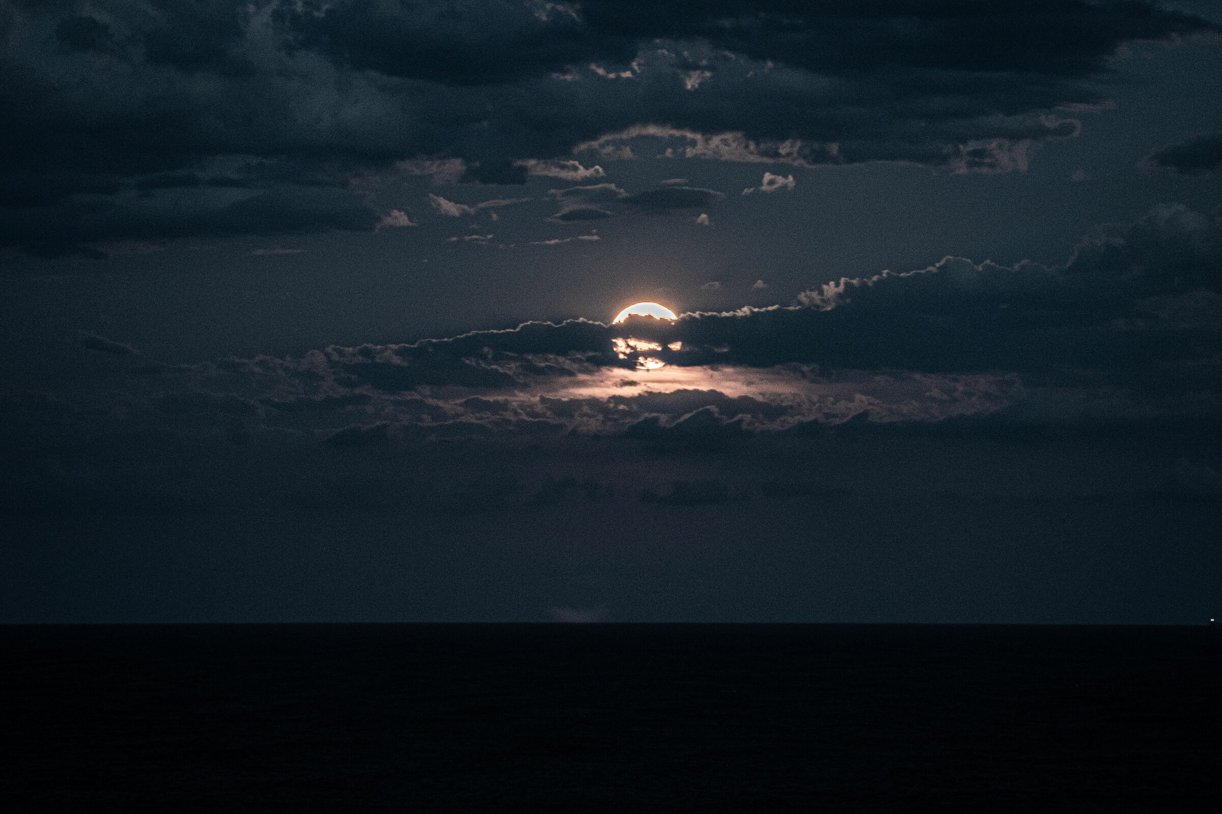 Luna rossa