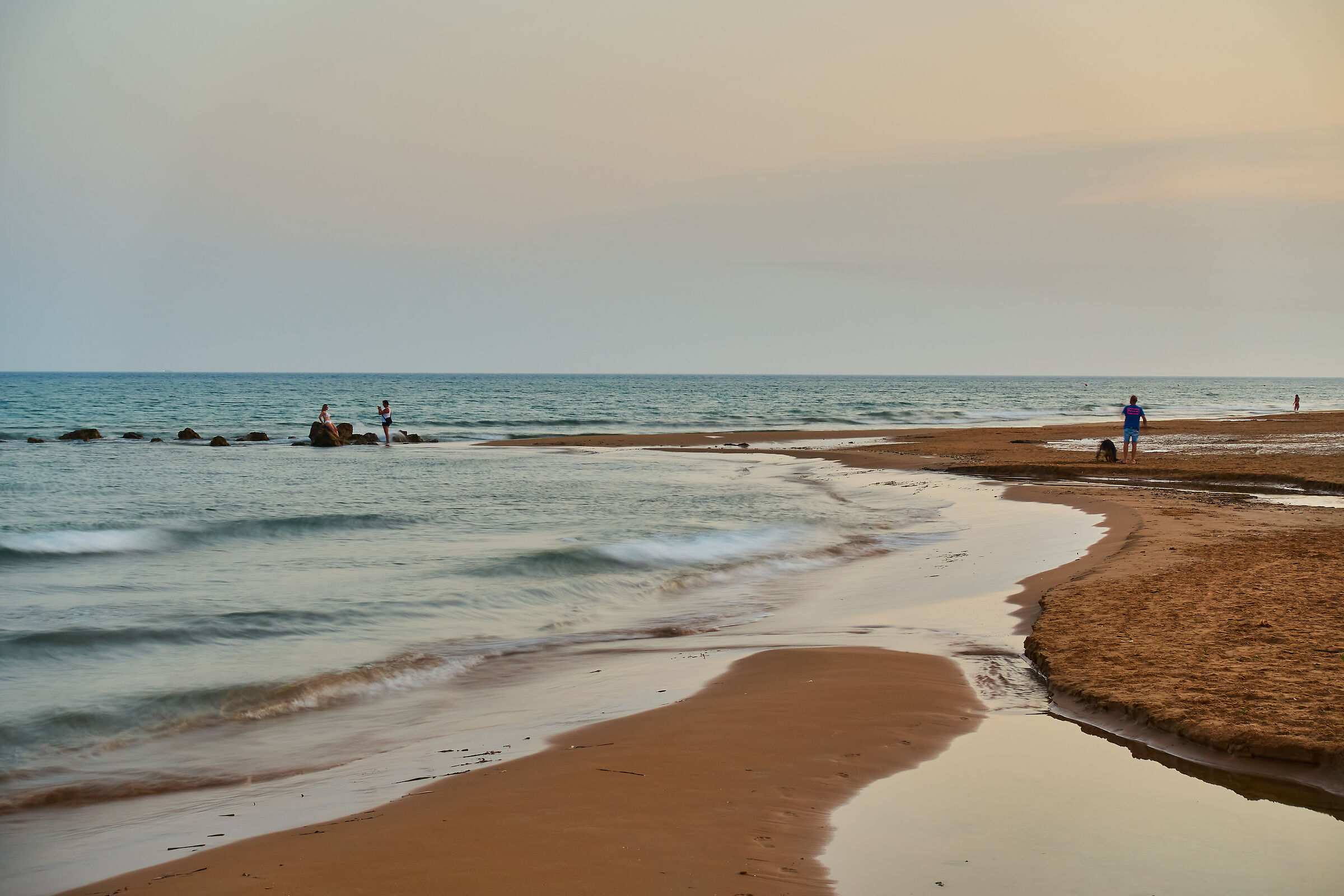 Tre Fontane. la spiaggia al crepuscolo