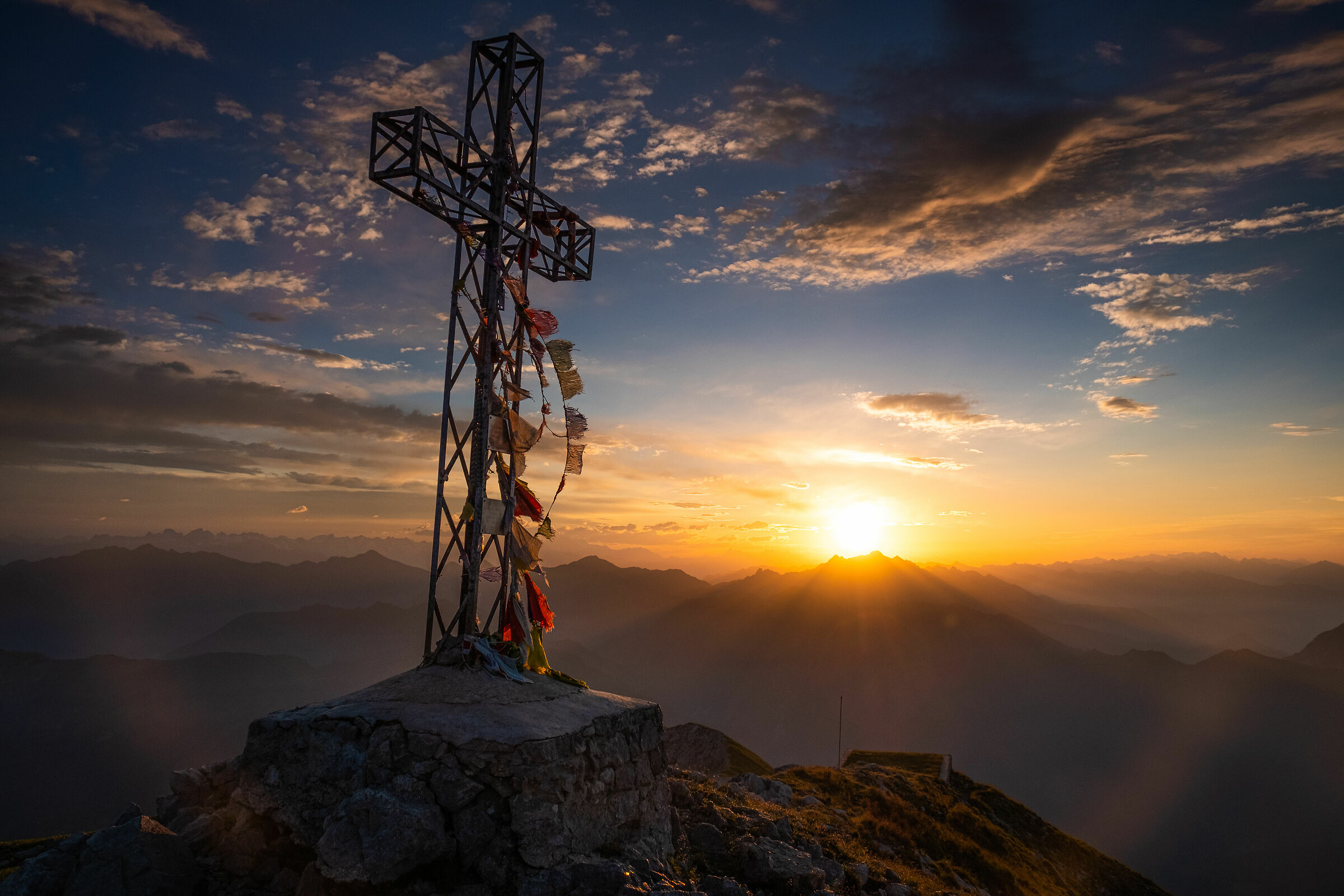 Alba dal rifugio Brioschi, Grigne settentrionali