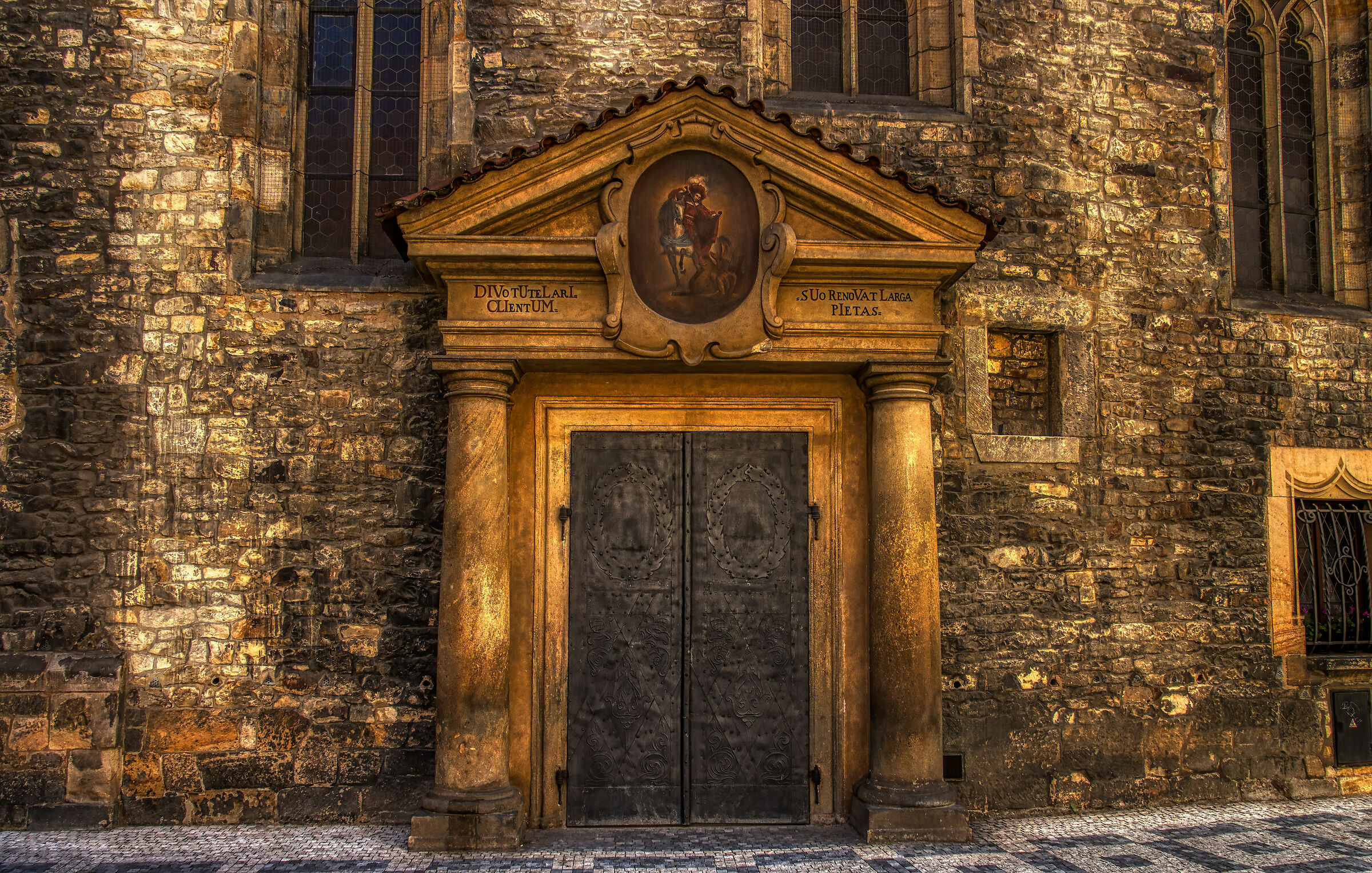 Porta della Chiesa di St.Martin a Praga