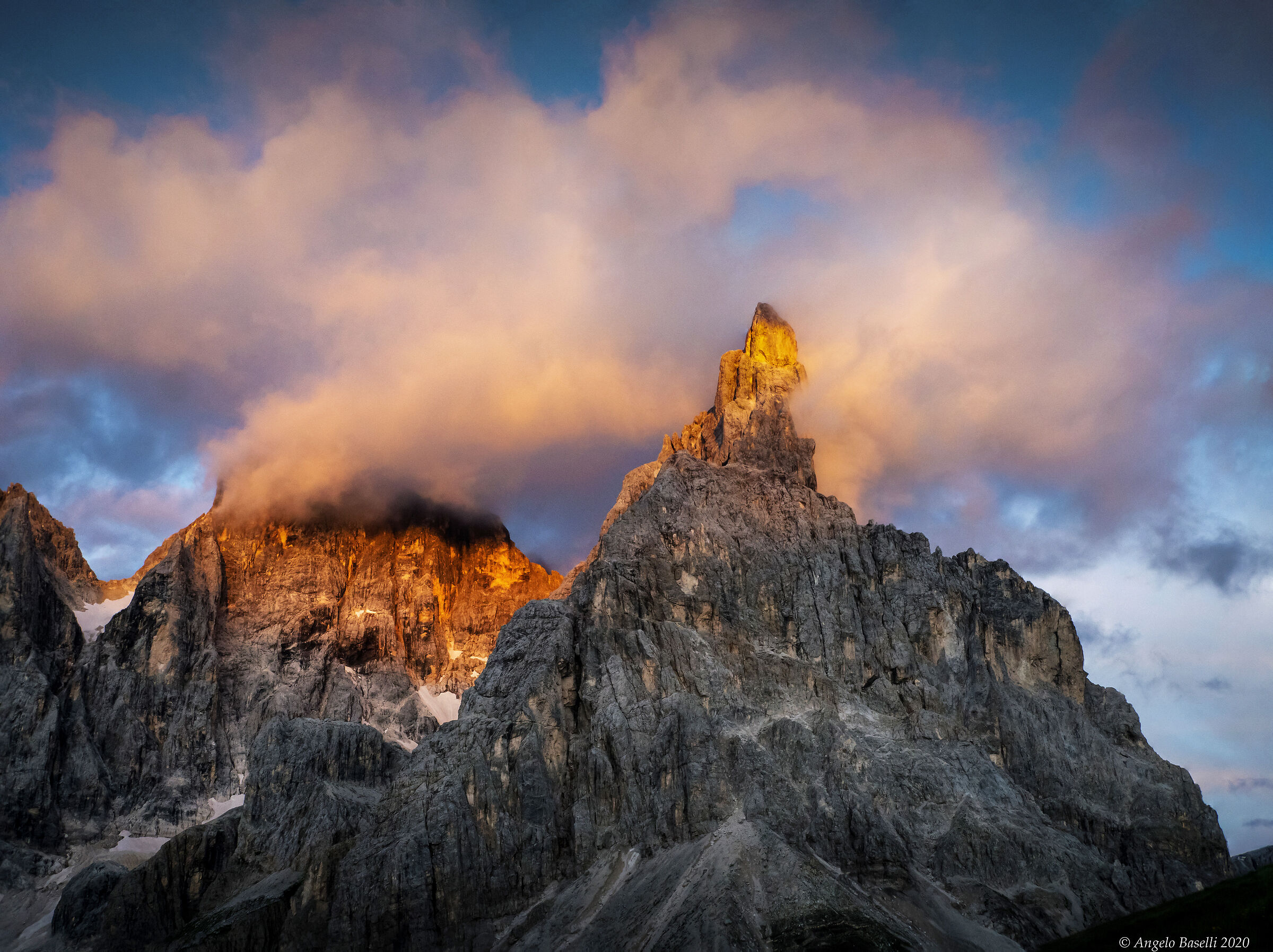 Enrosadira sulle Pale di San Martino