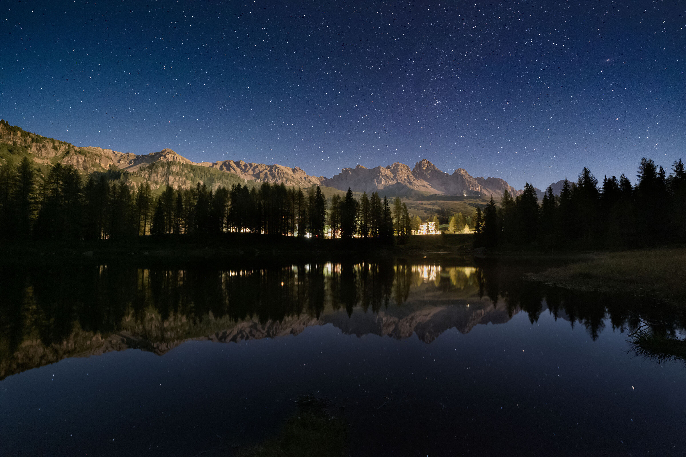 Starry sky on Lake San Pellegrino