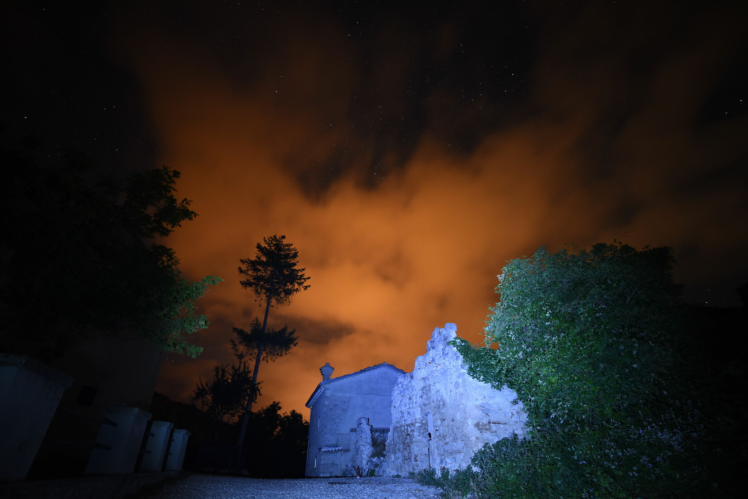 Fracture in search of the Milky Way