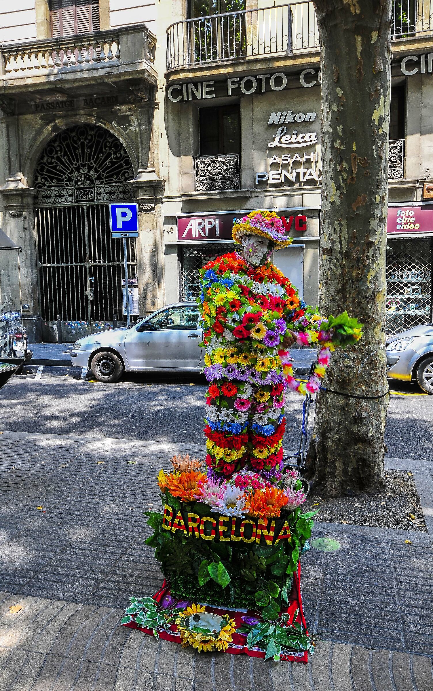 personaggi curiosi lungo la Rambla