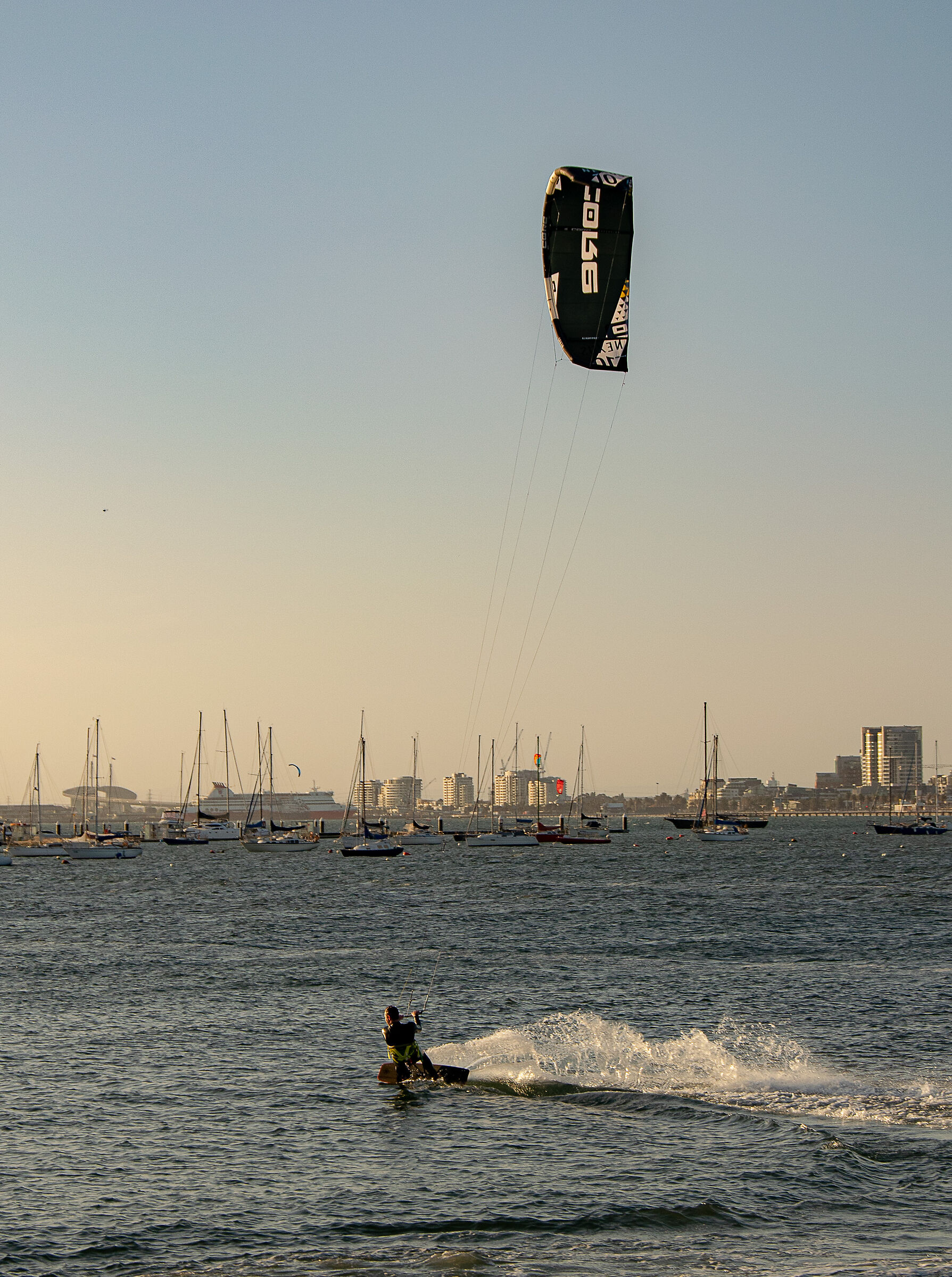 Kitesurfing