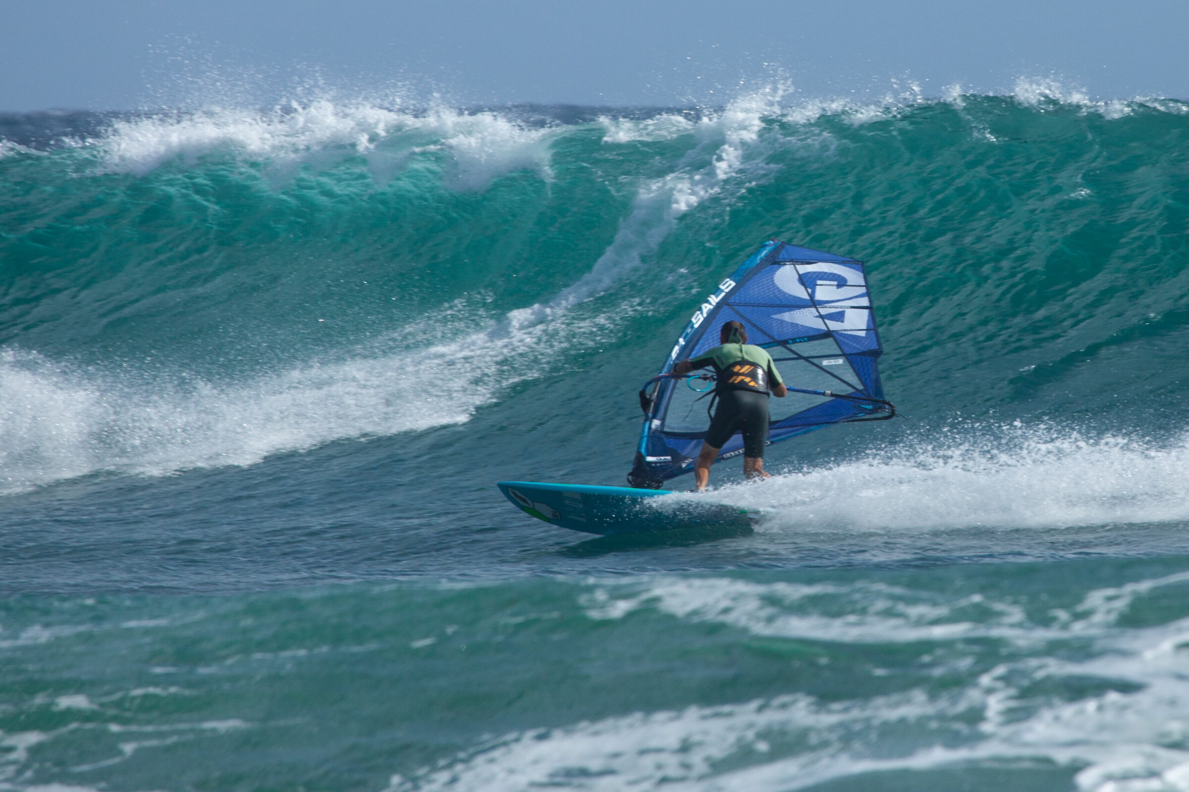 Surfando a Capo Mannu