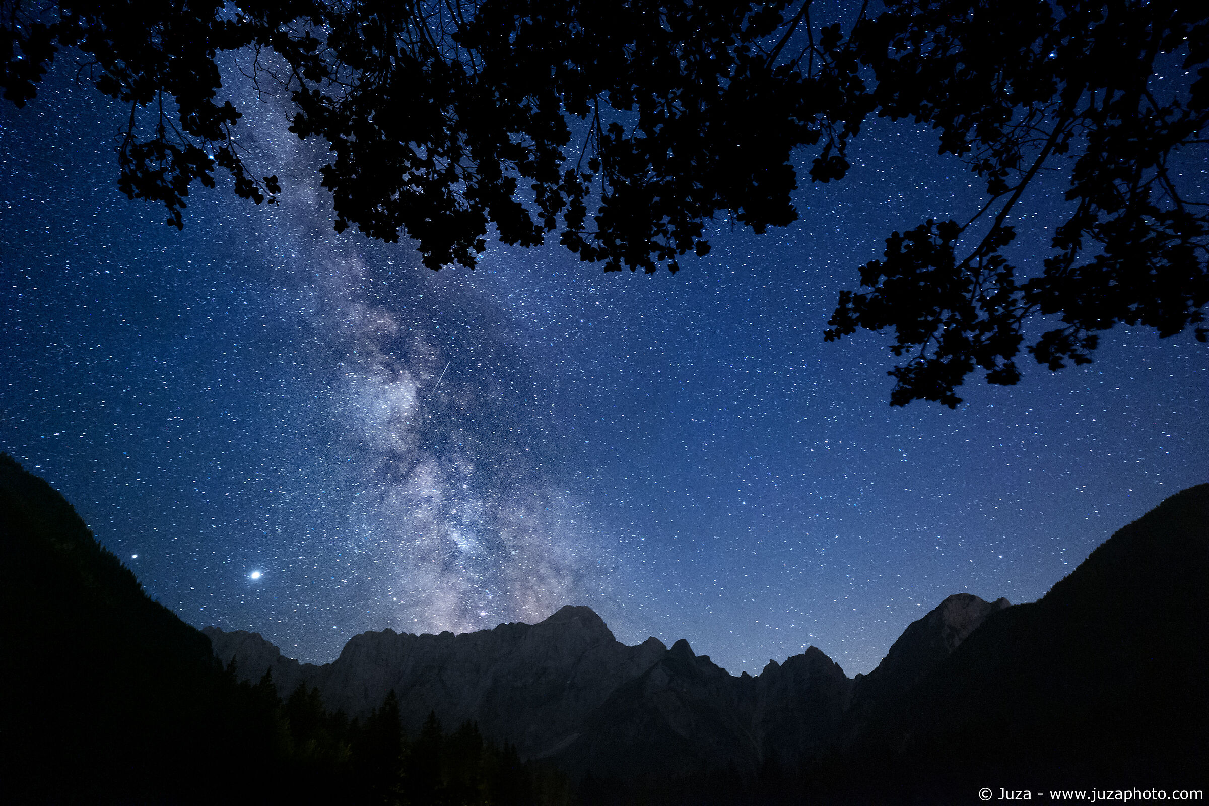 Via Lattea sul Lago di Fusine