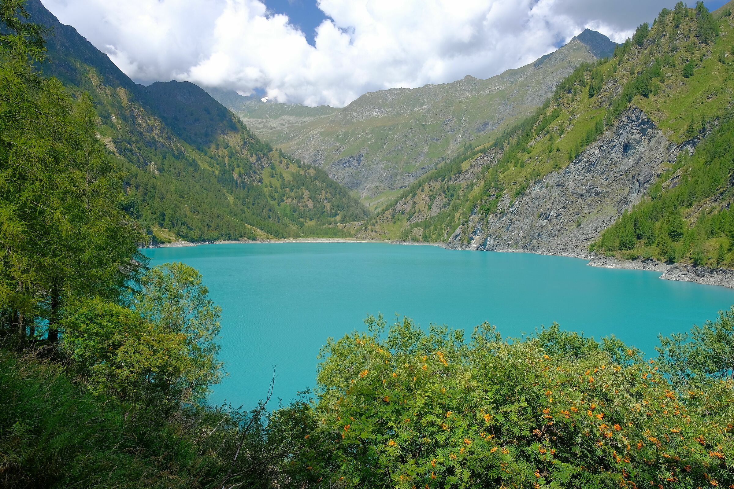 Lake Alpe dei Cavalli