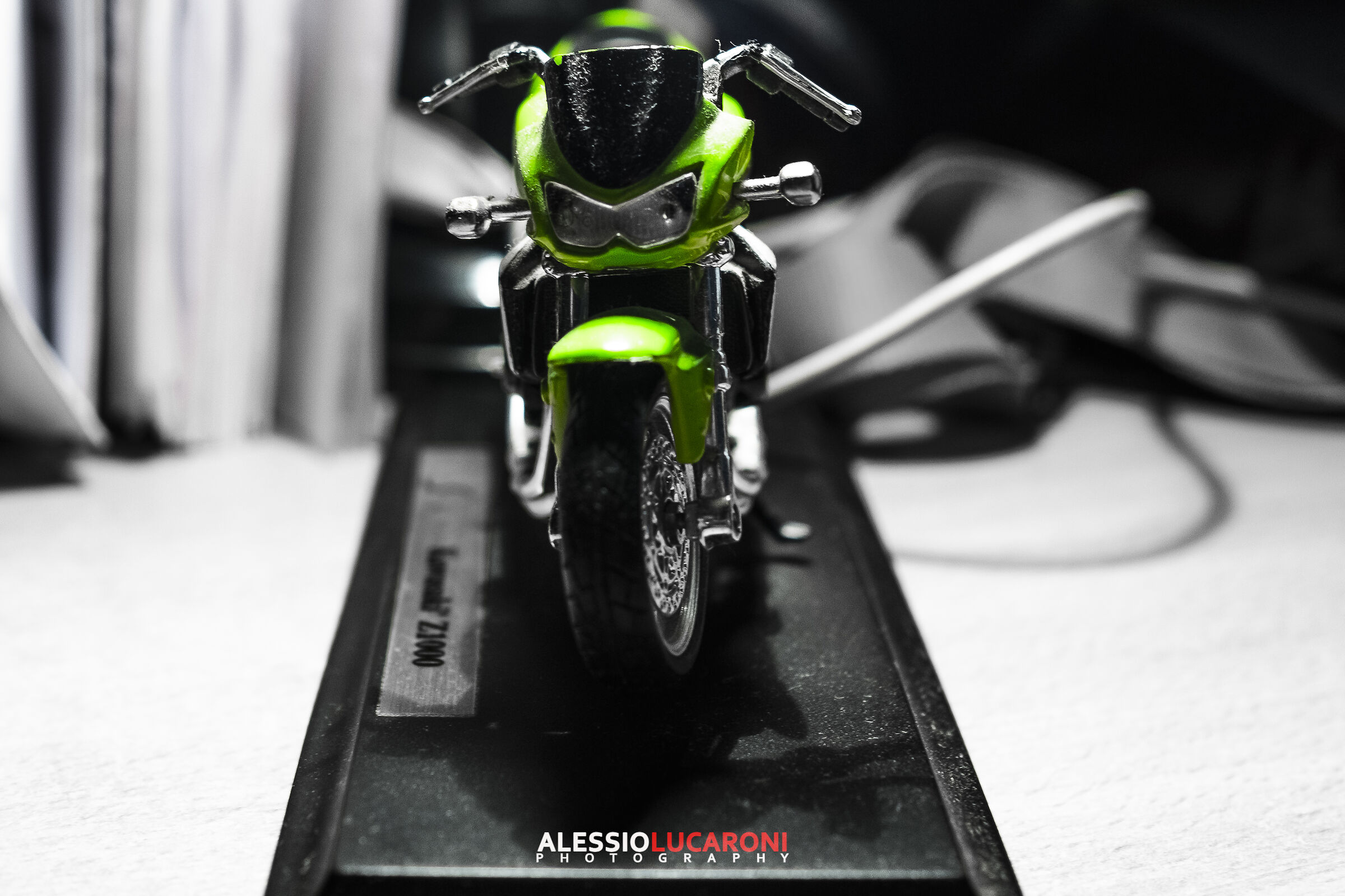 Kawasaki z1000 Model