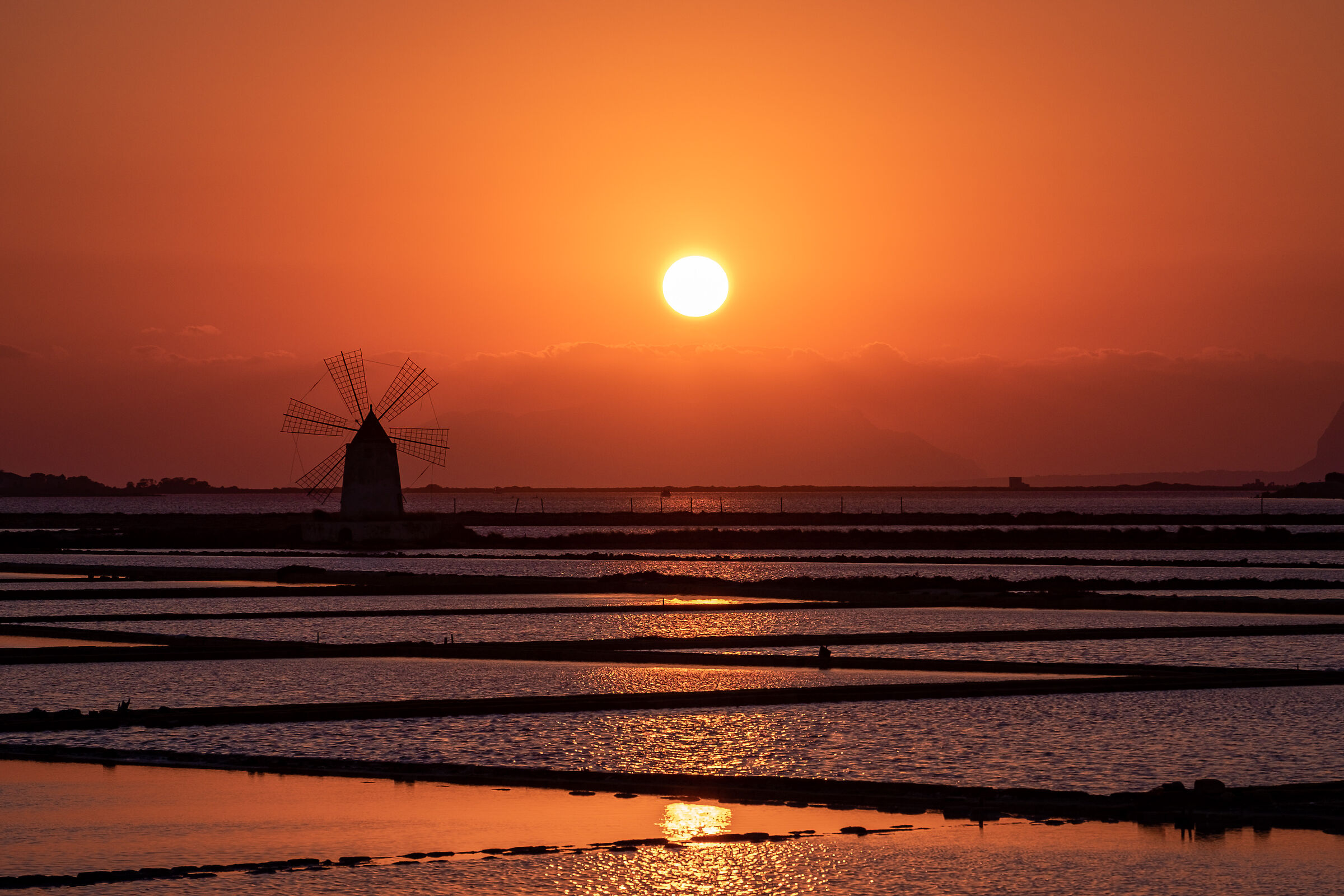 Saline Marsala al tramonto