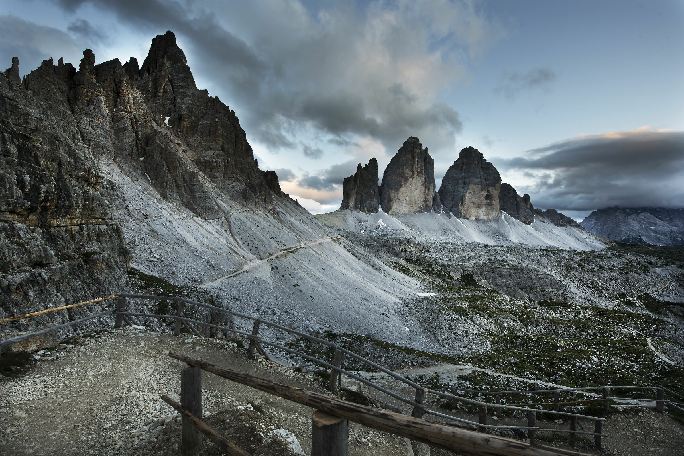 nel sentiero x rifugio locatelli